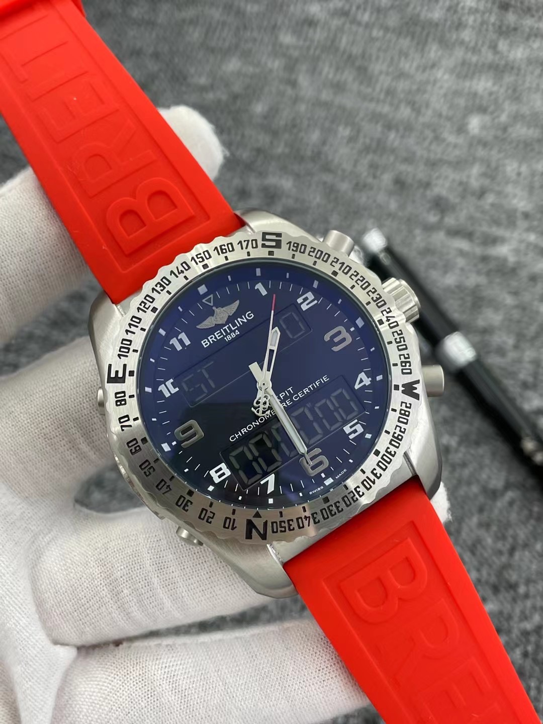 Breitling Cockpit 50 Black Titanium 46mm VB5010A5/BD41-241S RED