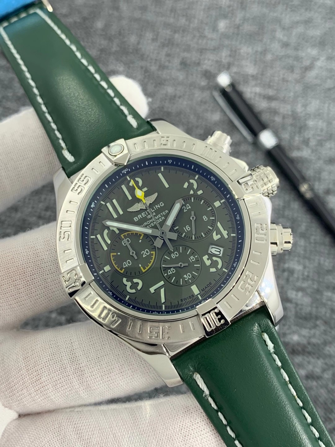 Breitling Chronograph 18K/Stainless Steel Watch B35312