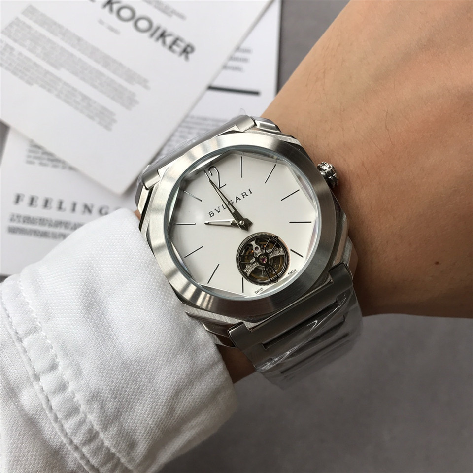 Octo Finissimo Tourbillon: Titanium Gents Automatic white Dial Sports Wristwatch
