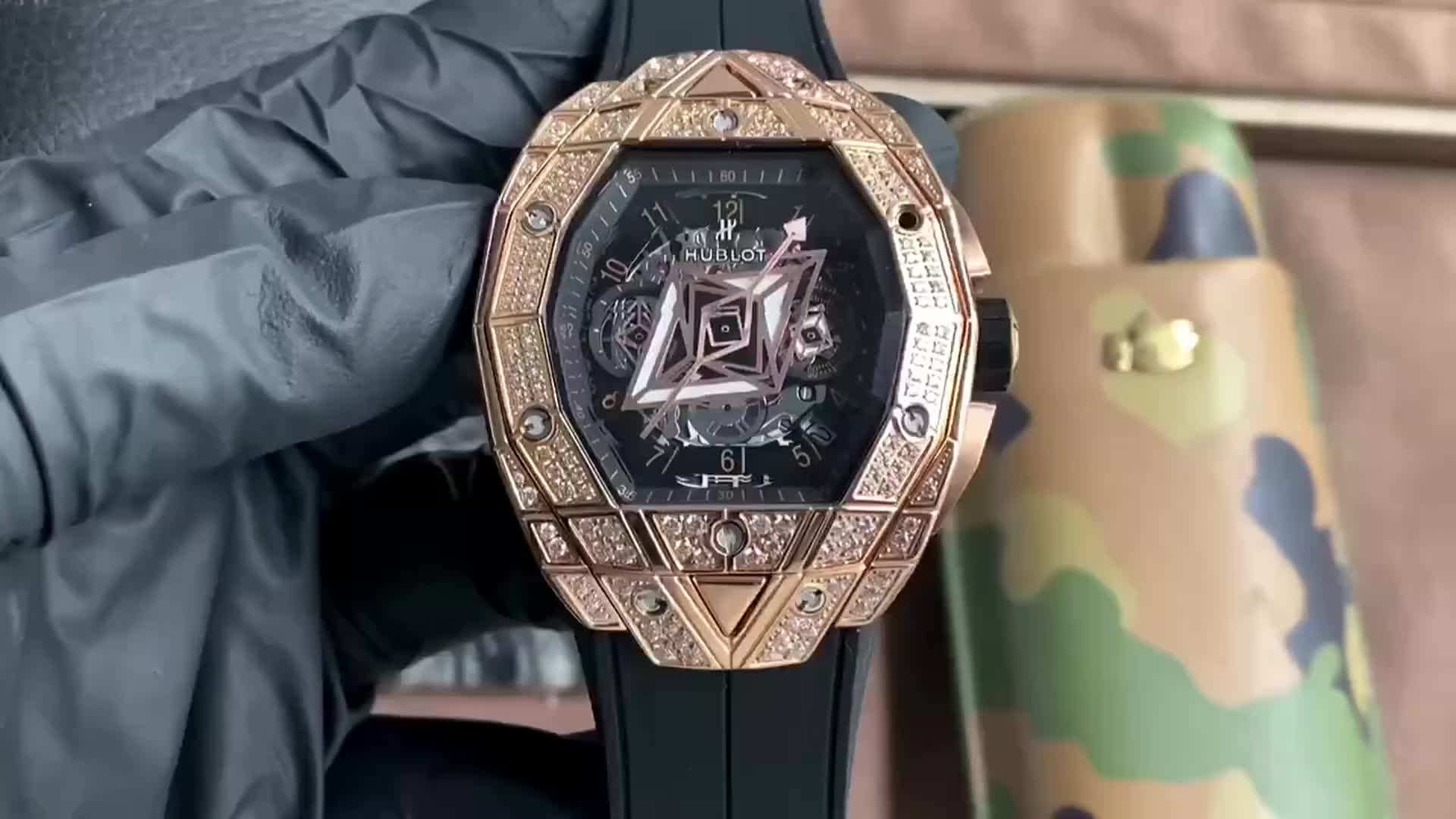SPIRIT OF BIG BANG SANG BLEU Hublot