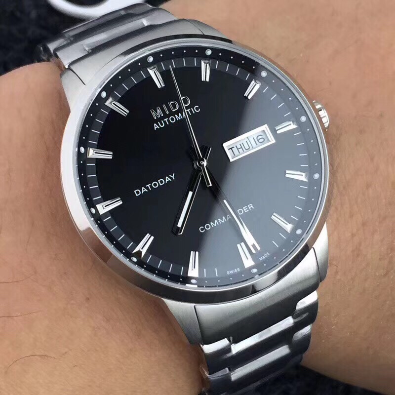 Mido Belluna Sunray – Swiss Automatic Watch for Men – Anthracite Dial – Case 42.5mm – M0246301106100
