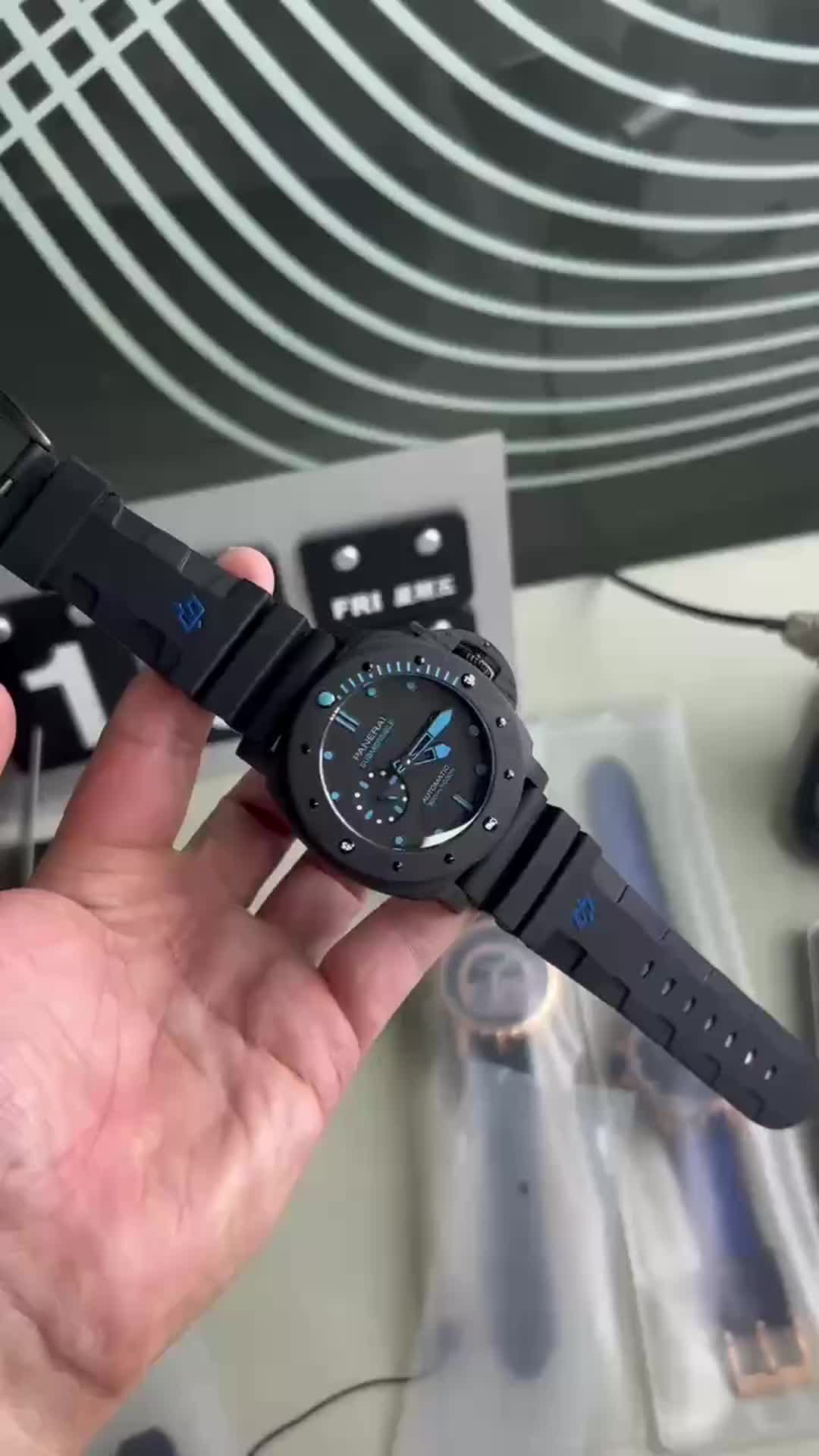 Panerai Luminor Submersible 1950 Carbotech Automatic Black Dial Men’s Watch PAM01616