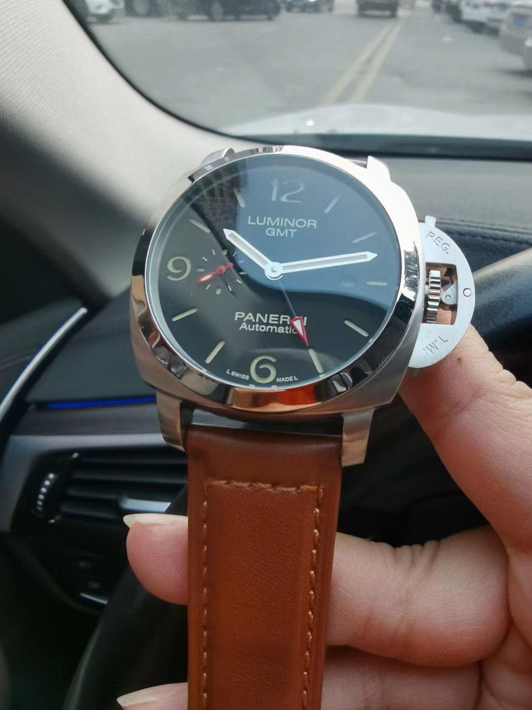 Introducing the Panerai Luminor GMT ION Special Edition – 44mm  brown wire