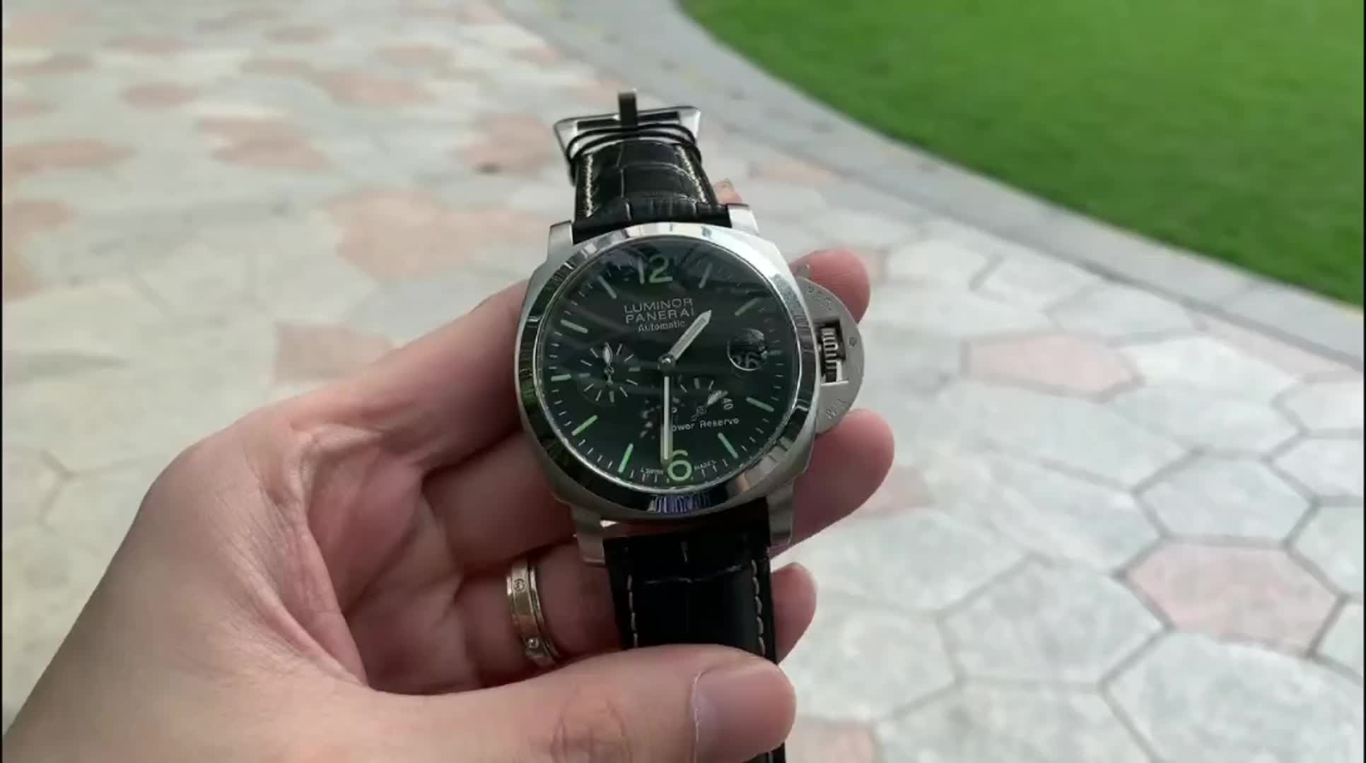 Panerai Luminor Men’s Black Watch with Black Leather Strap – PAM01005