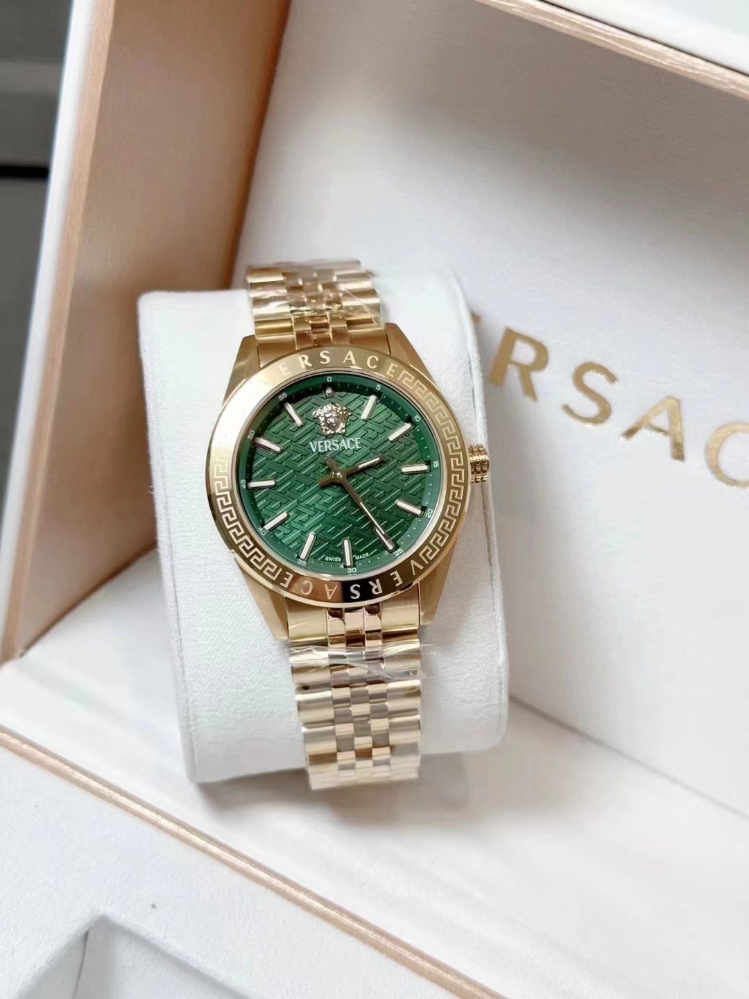 Versace Men’s Chrono Signature 44mm Quartz Watch dia green