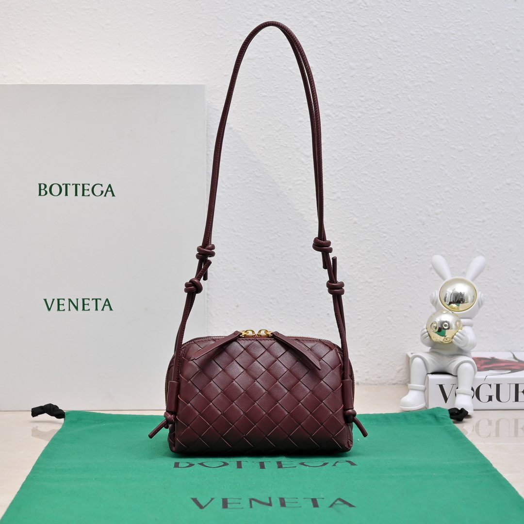 Bottega Veneta Intrecciato Leather Shoulder Bag