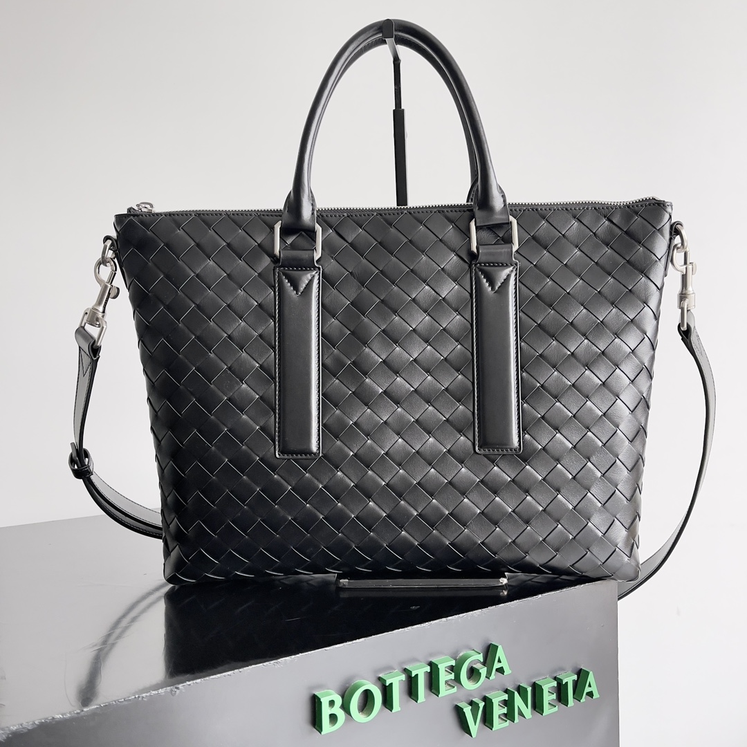 Bottega Veneta Men’s Briefcase | Bottega Veneta