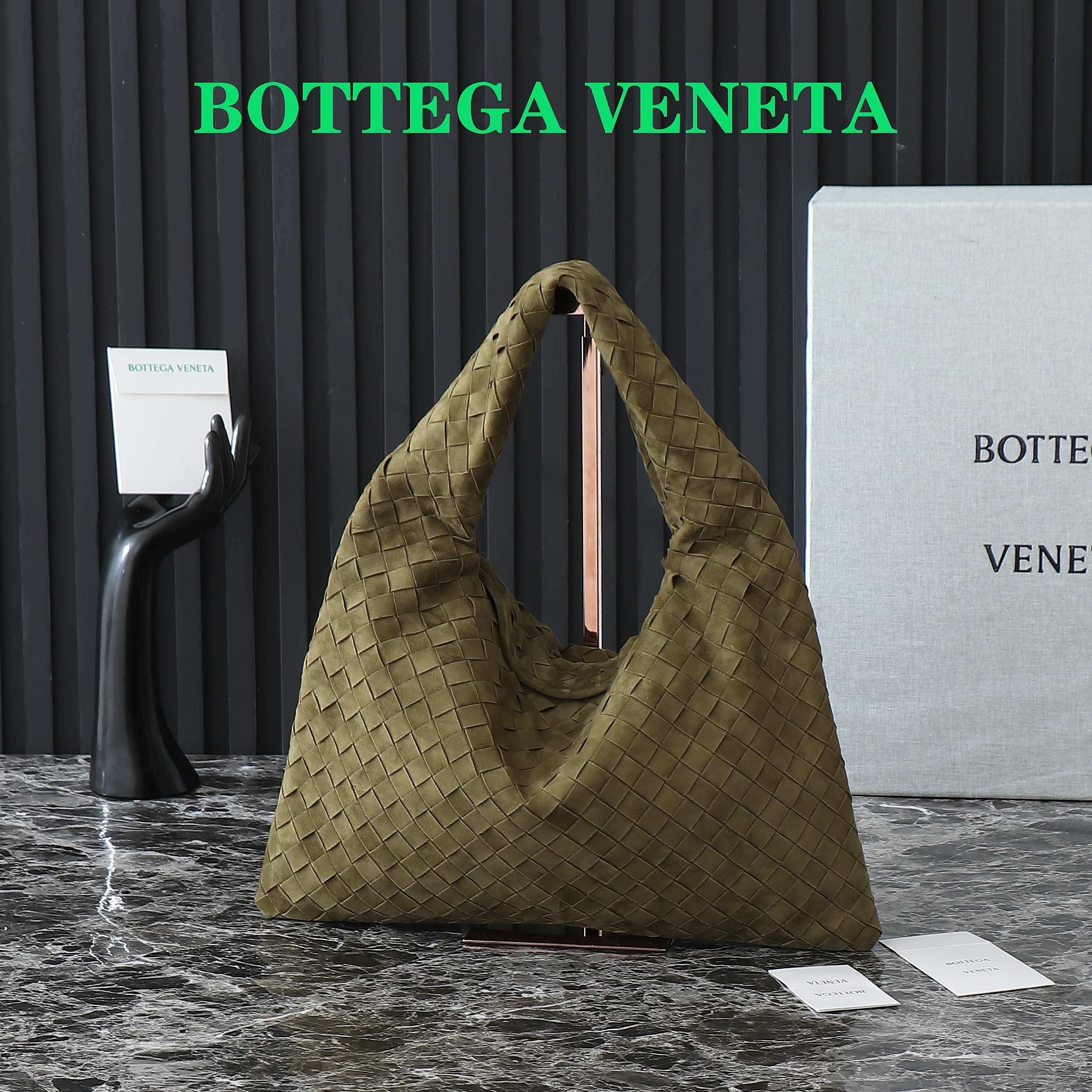 Bottega Veneta Intrecciato Veneta Hobo Large -green  Brown