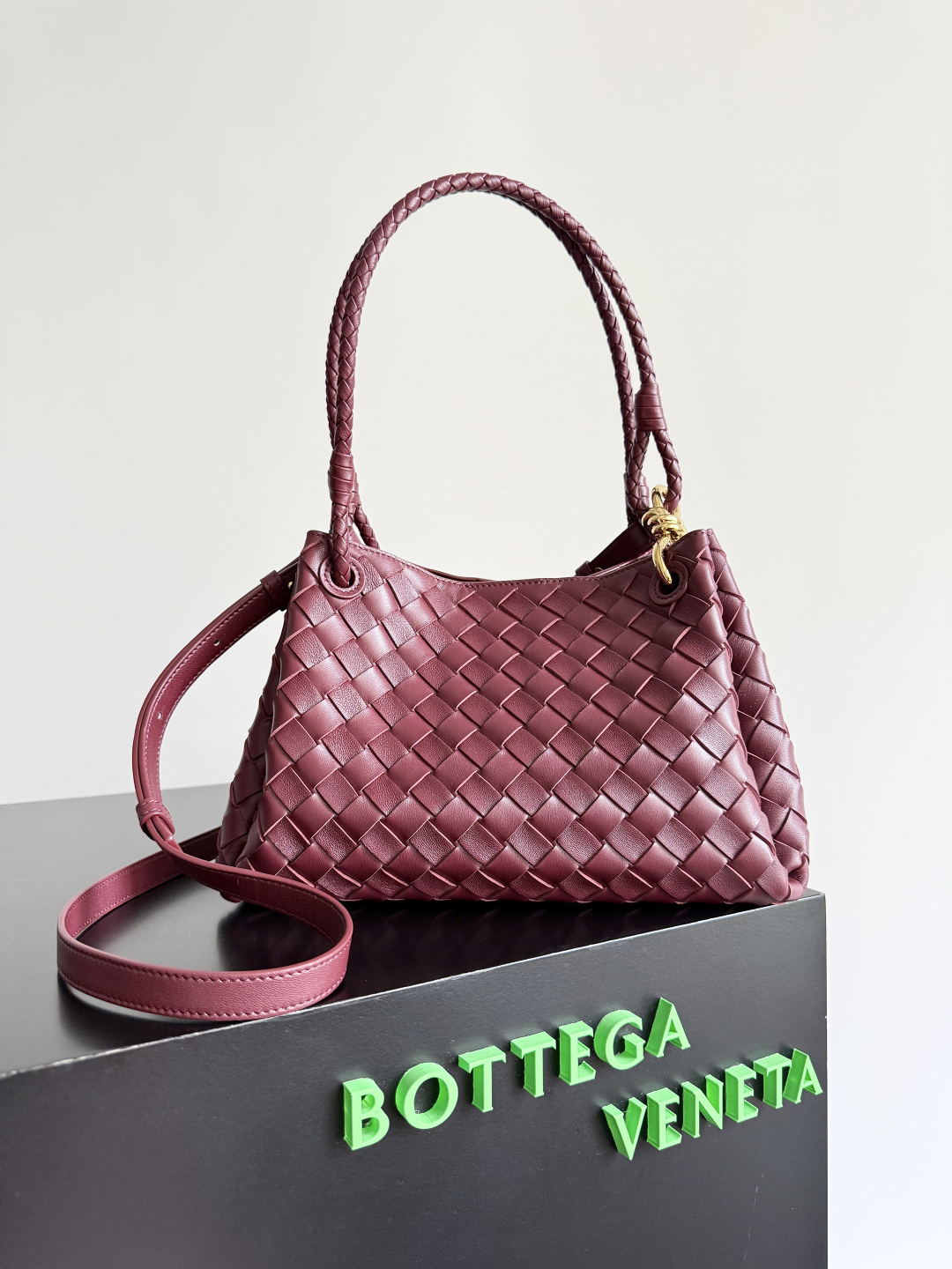 Bottega Veneta Parachute bag for Women – Pink in USA
