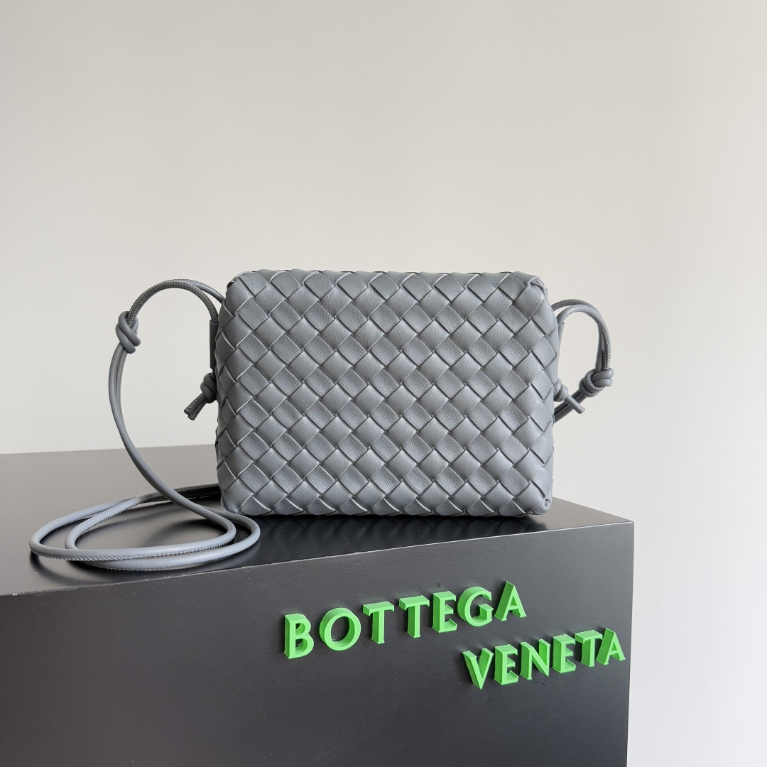 Bottega Veneta Small Loop Camera Bag – Taupe Grey-