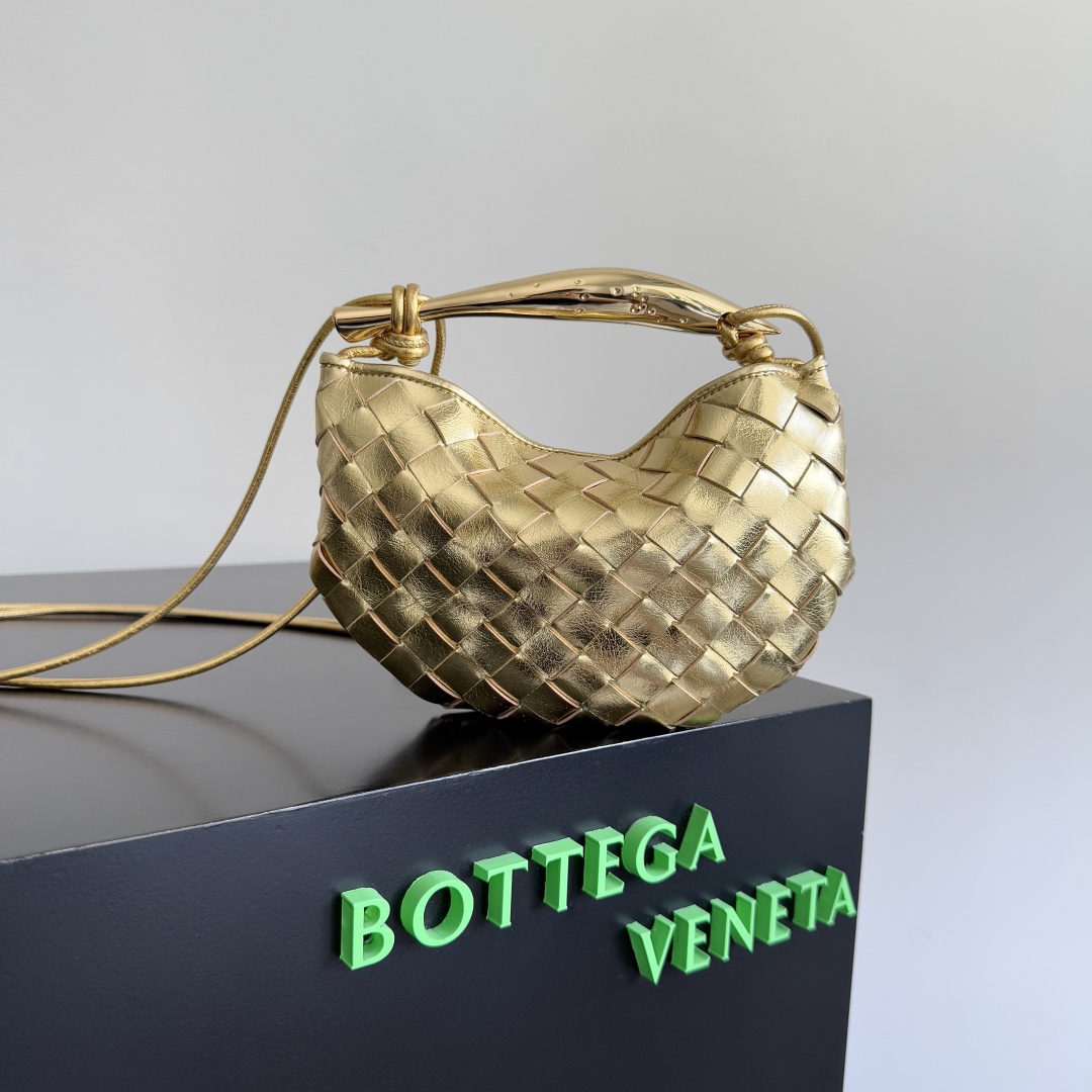 bag women Bottega Veneta Mini Sardine ‘Gold’