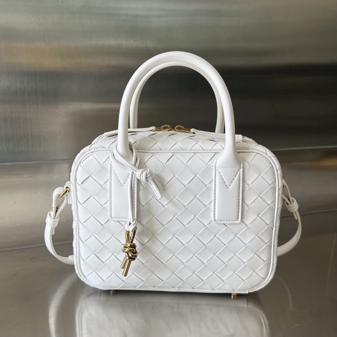 Bottega Veneta Small Getaway Intrecciato Leather Top-Handle white