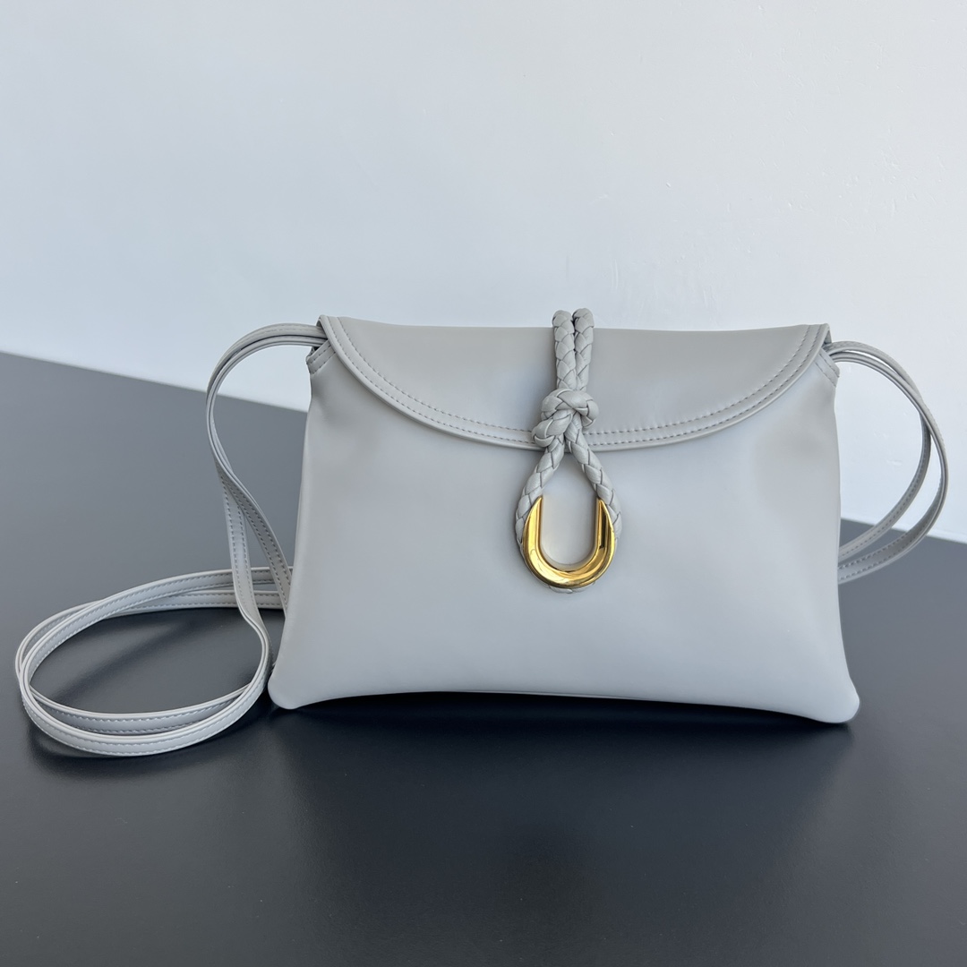 Bottega Veneta Medium Liberta ‘Sterling’