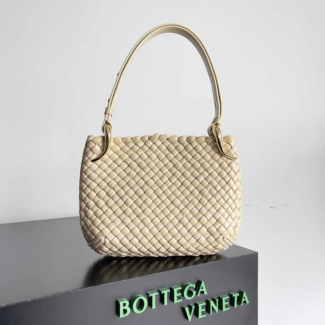 Bottega Veneta Small Clicker Shoulder Bag