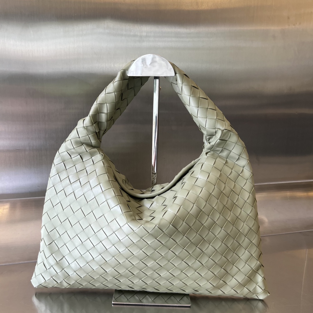 BOTTEGA VENETA – Large Hop Leather Shoulder Bag Bottega Veneta