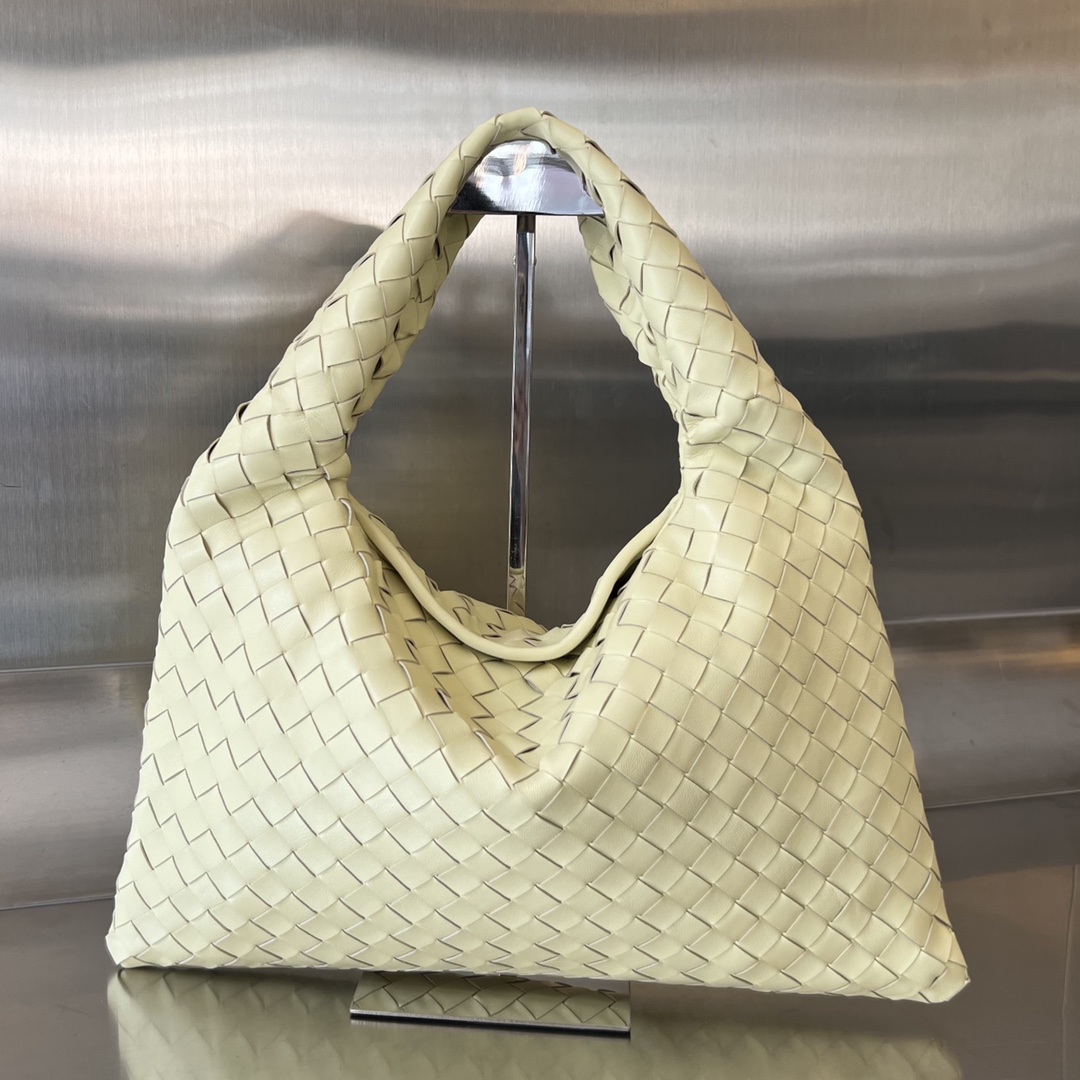 Bottega Veneta Large Hop Intrecciato Leather Hobo Bag