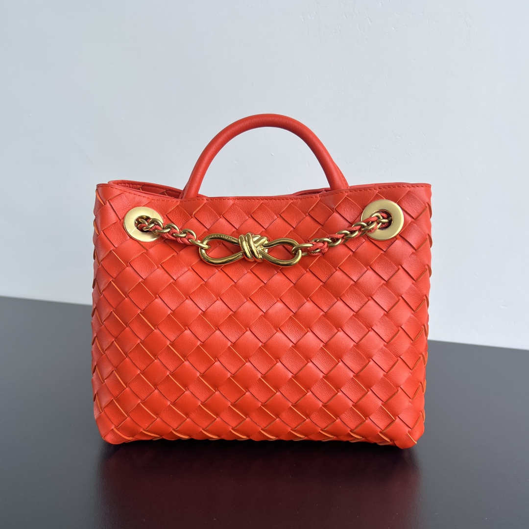 BOTTEGA VENETA Andiamo small intrecciato leather tote orage