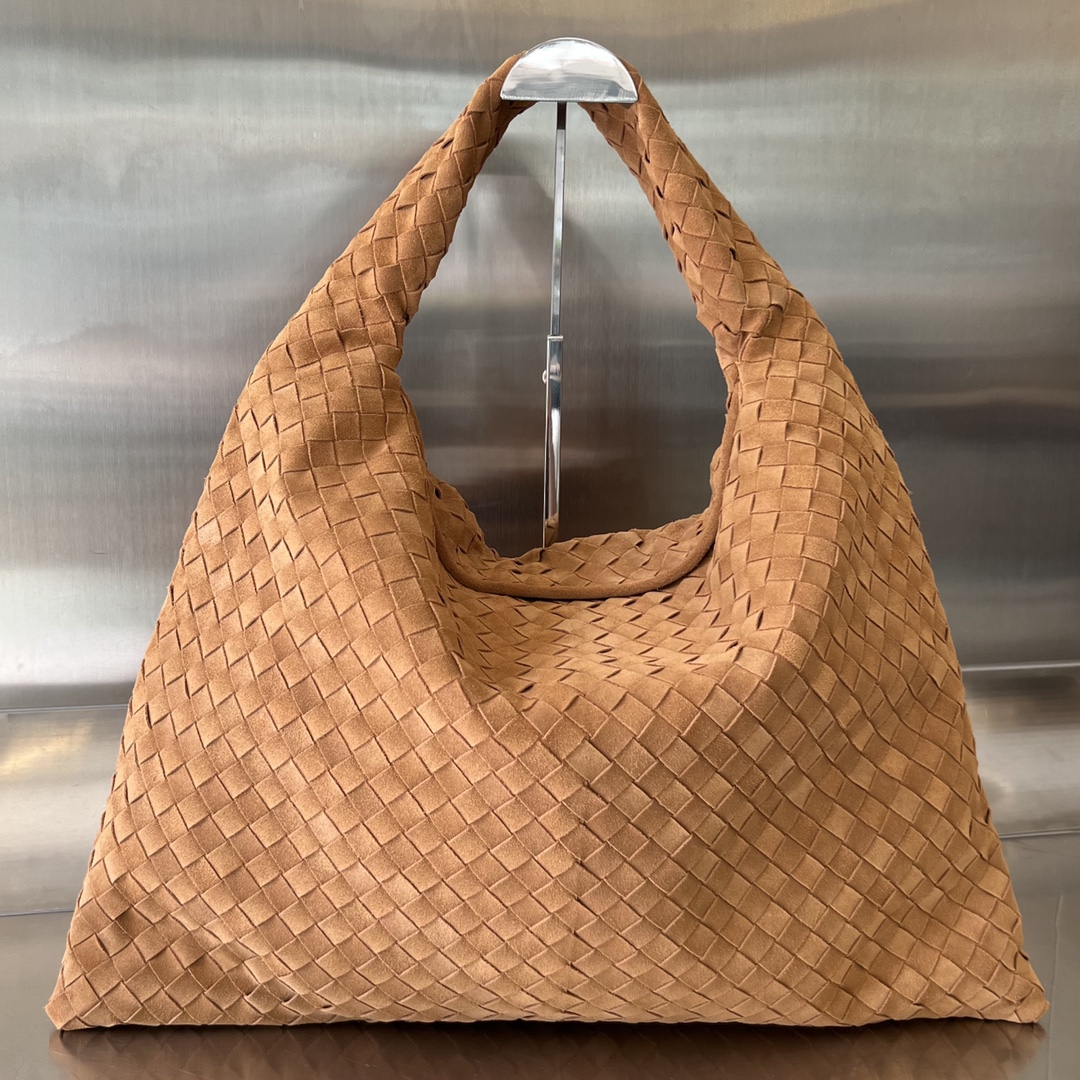 BOTTEGA VENETA – Large Hop Suede Shoulder Bag Bottega