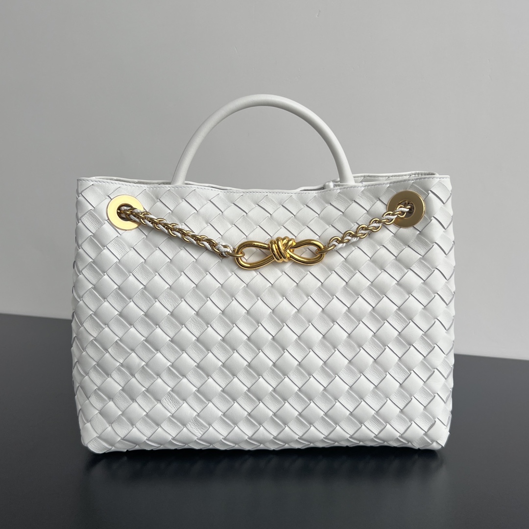 Bottega Veneta Andiamo white medium leather top handle bag