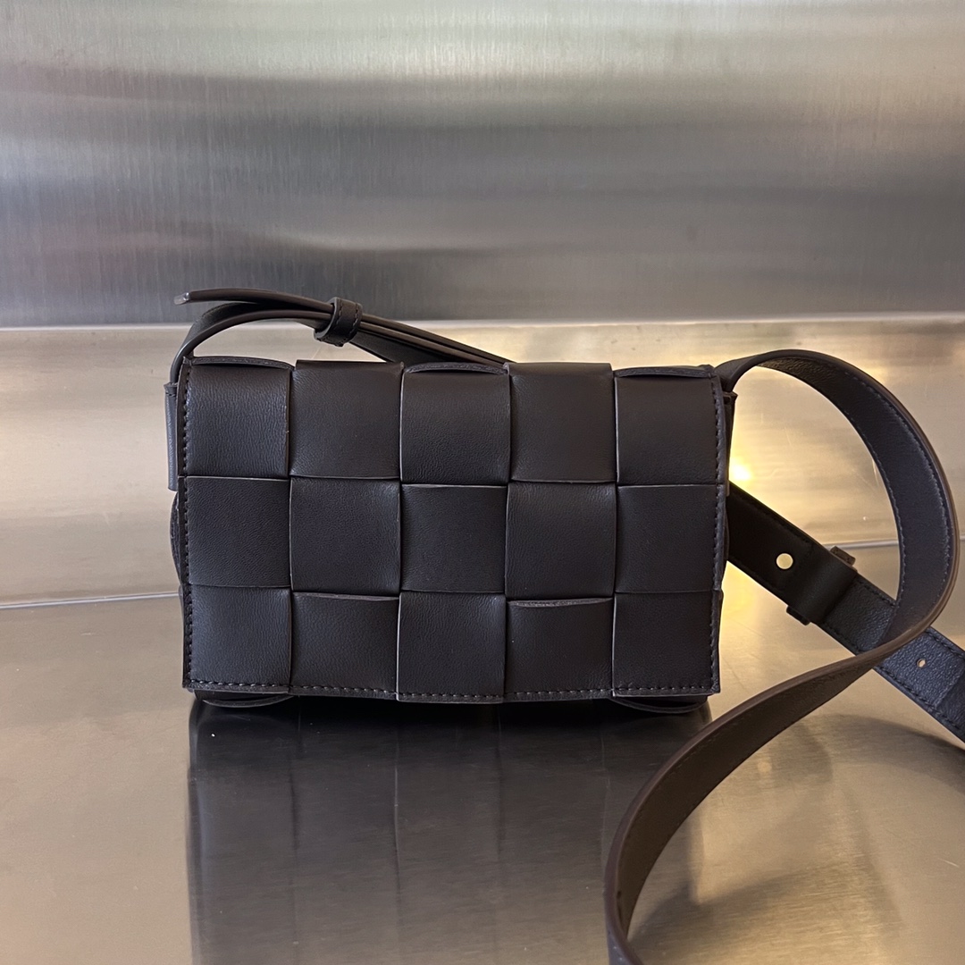 Bottega Veneta Khaki Cassette Medium Crossbody Bag