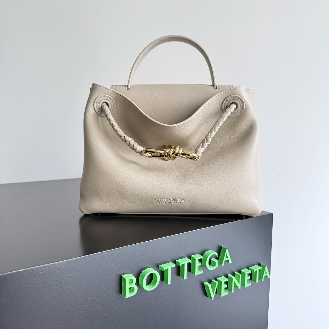 Bottega Veneta Ciao Ciao Leather Top Handle Bag