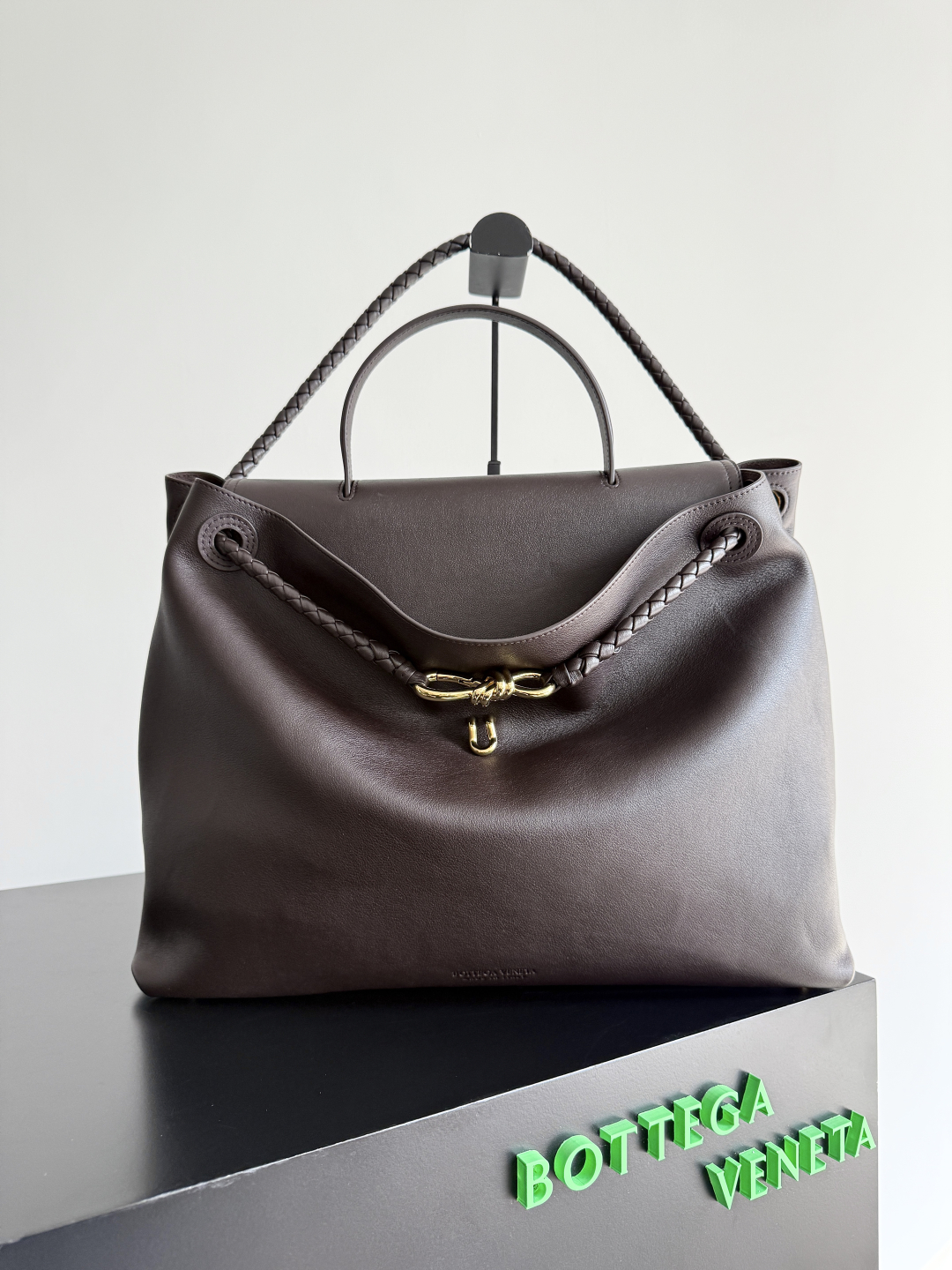 Bottega Veneta Ciao Ciao Knot Detail Leather Top Handle Bag