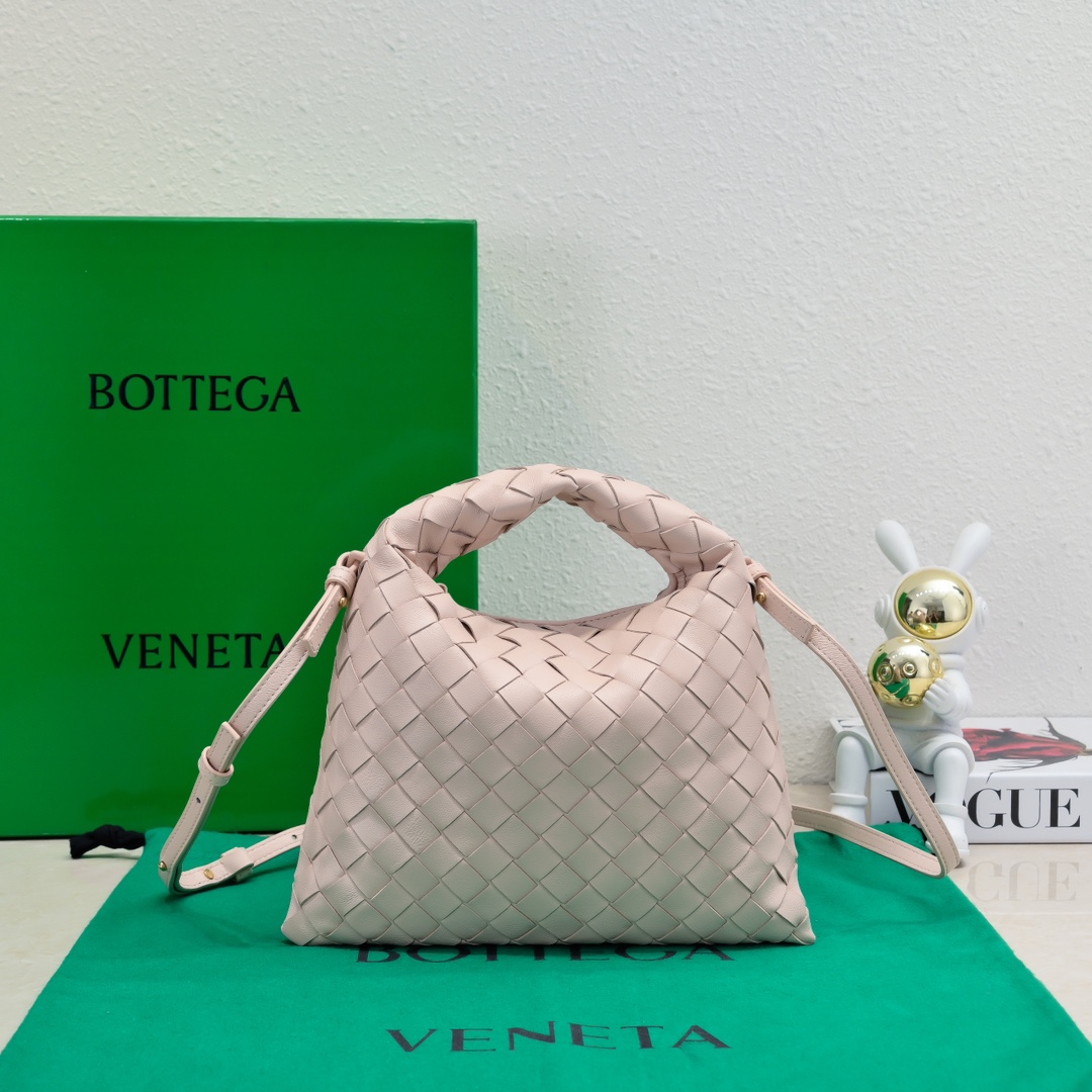 Bottega Veneta Intrecciato Mini Hop Bag – Pink Handle Bags, Handbags –