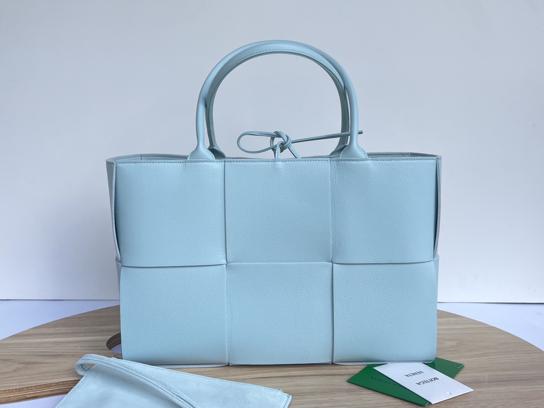 Bottega Veneta Light Blue Leather Small Arco Tote