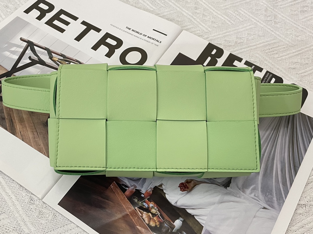 Bottega Veneta Cassette Belt Bag Light Green Mini