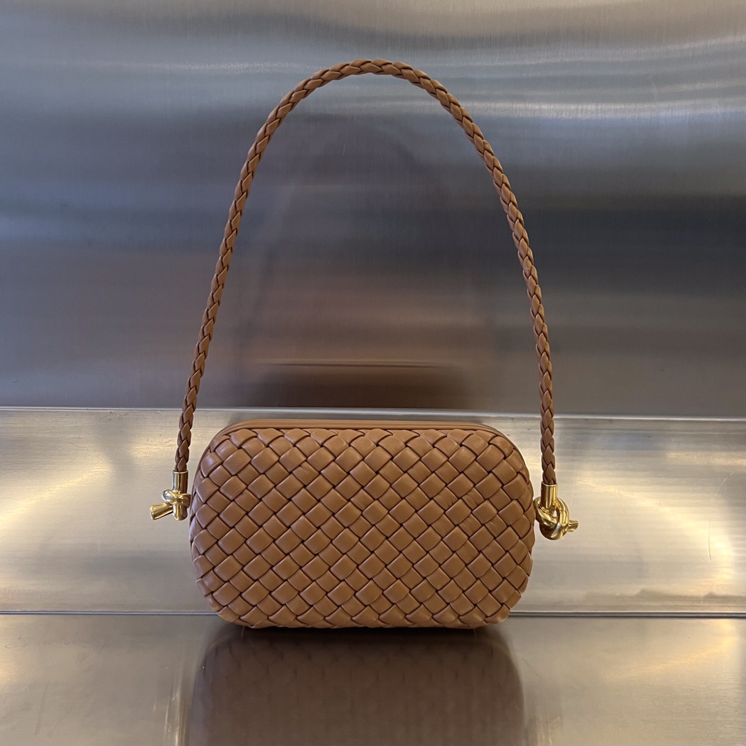 Bottega Veneta Brown Knot Minaudiere Bag in Padded