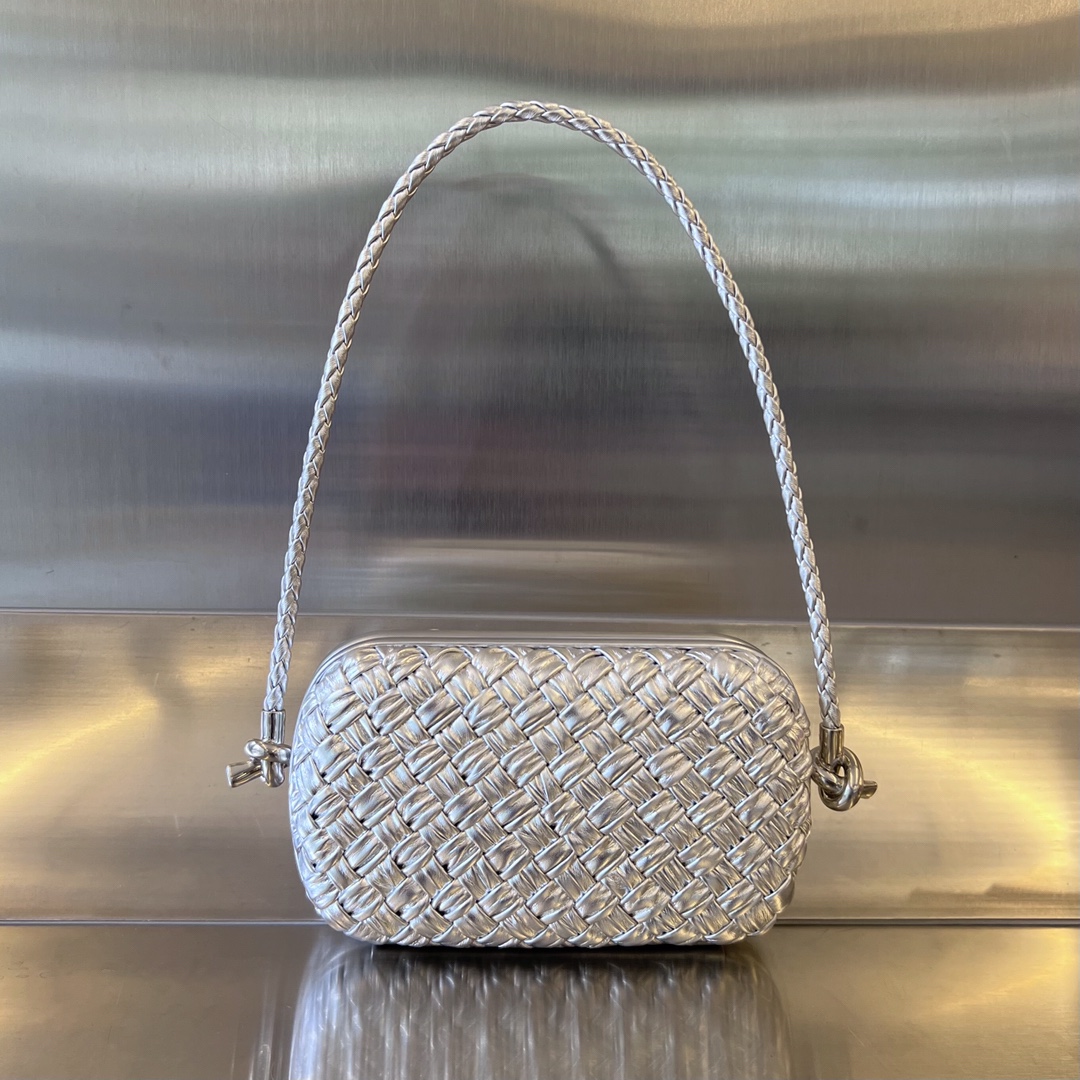 BOTTEGA VENETA Metallic Calfskin Intrecciato Knot On Strap Silver 1240255