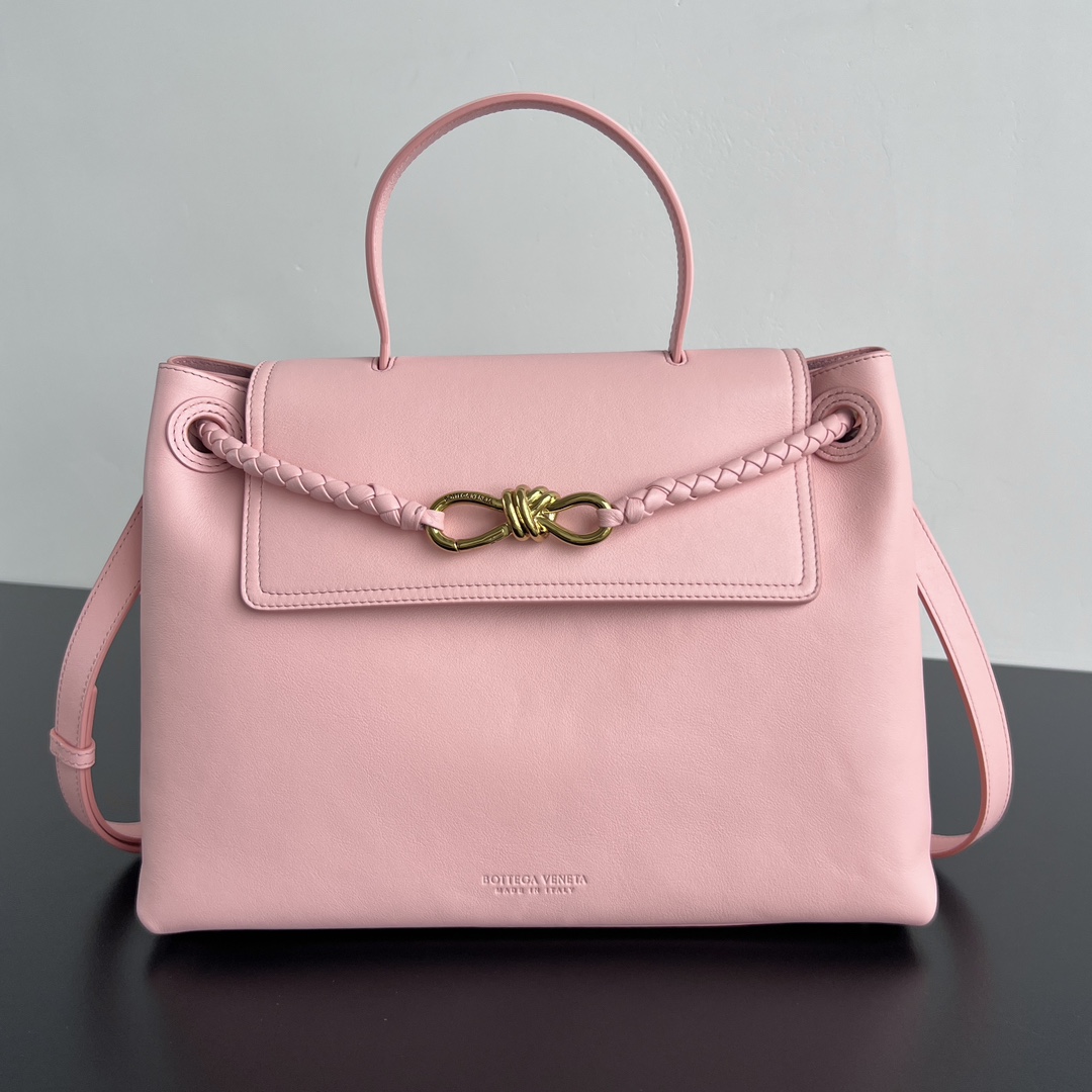 Bottega Veneta Large Ciao Ciao Leather Top Handle Bag