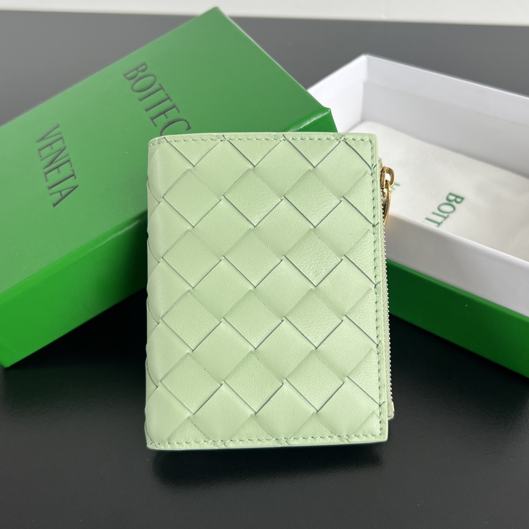Bottega Veneta Small Intrecciato Bi-Fold Zip Wallet –