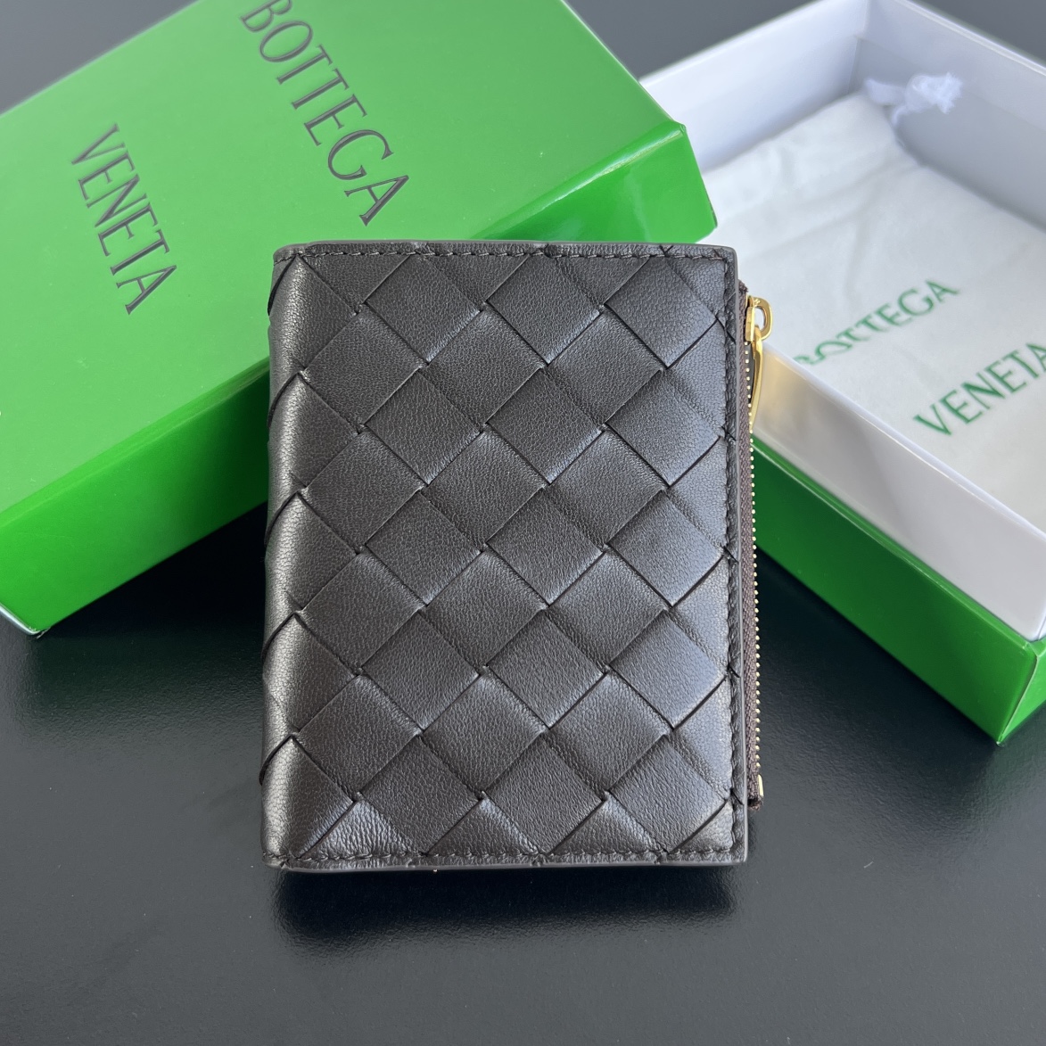 Bottega Veneta® Men’s Intrecciato Slim Flap Card Case in Black. Shop online now.