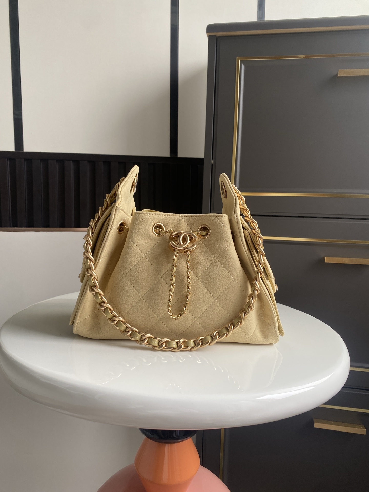 CHANEL Caviar Quilted Small Chanel 25 Handbag Beige