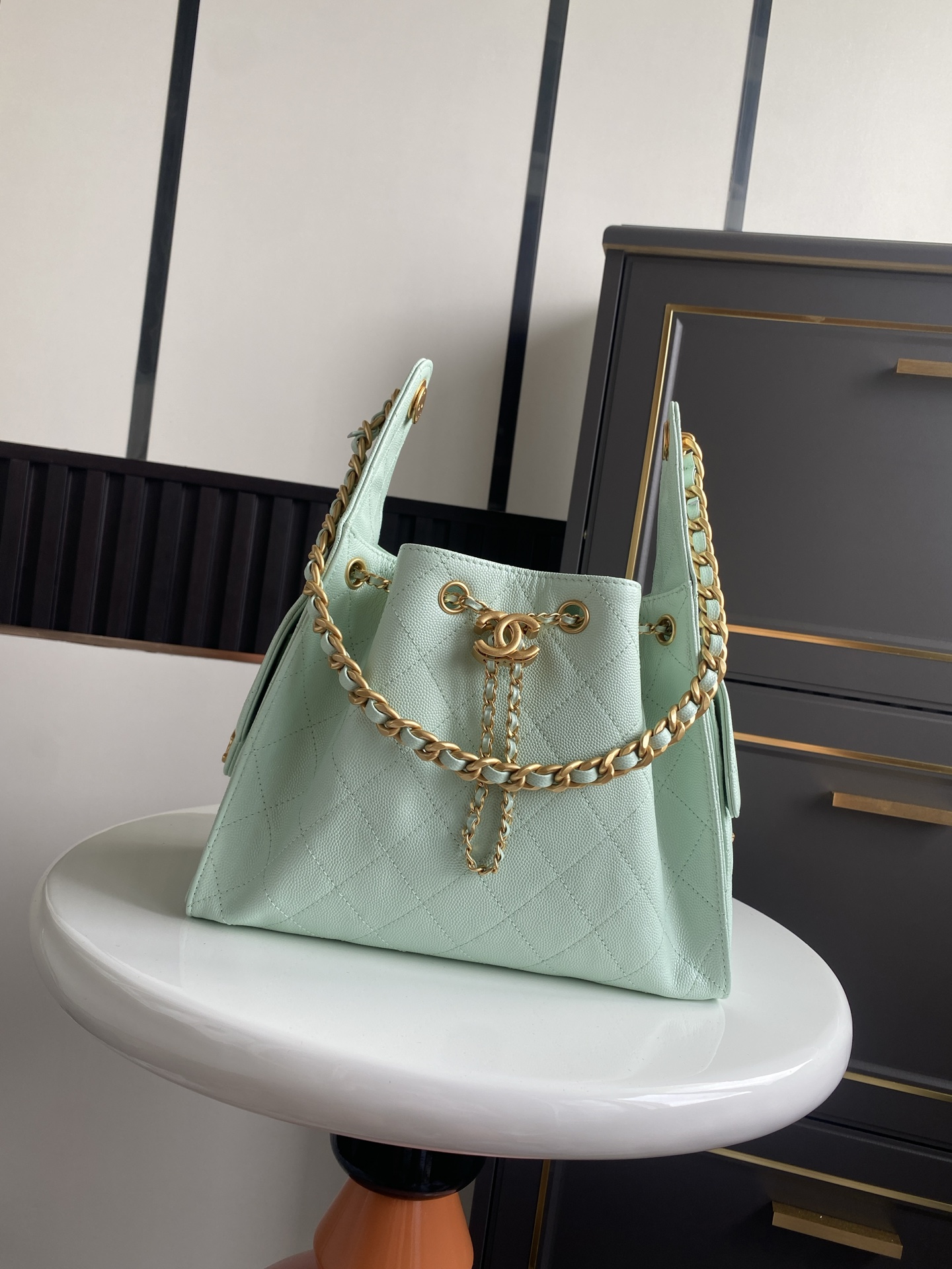 CHANEL 25 Small Handbag Grained Calfskin & Gold-Tone Metal  Light Green