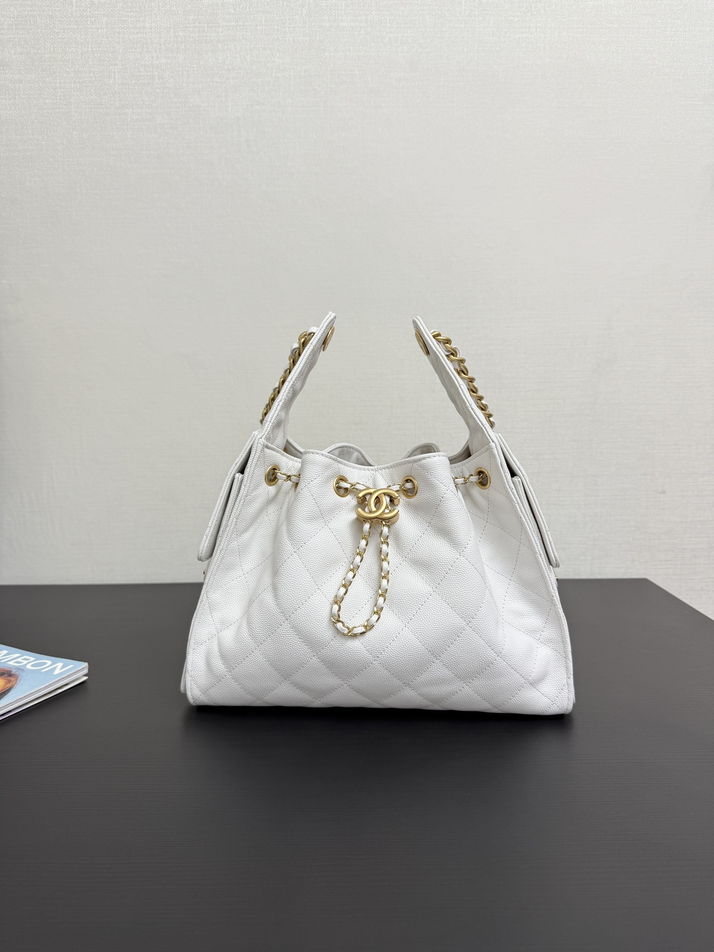 Chanel Chanel 25 small handbag, Grained calfskin & gold-tone white