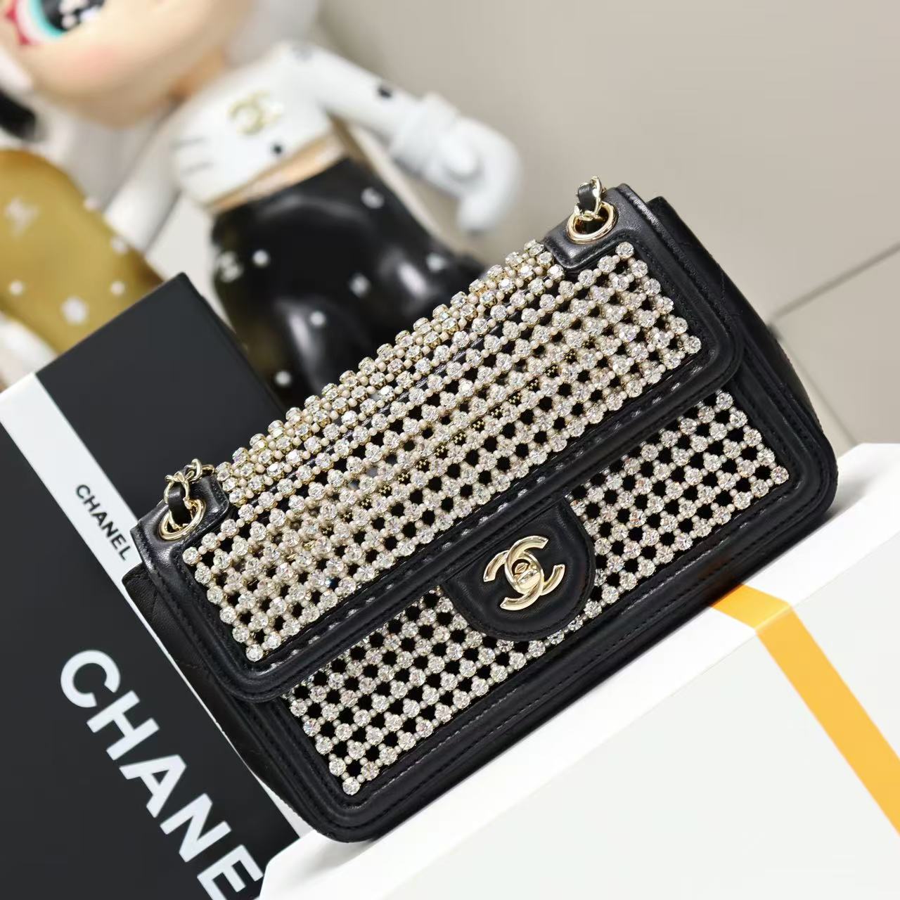 CHANEL MINI FLAP BAG