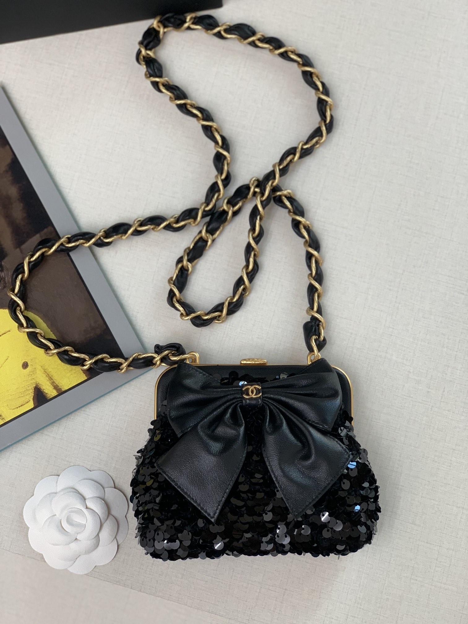 CHANEL CLUTCH WITH CHAIN