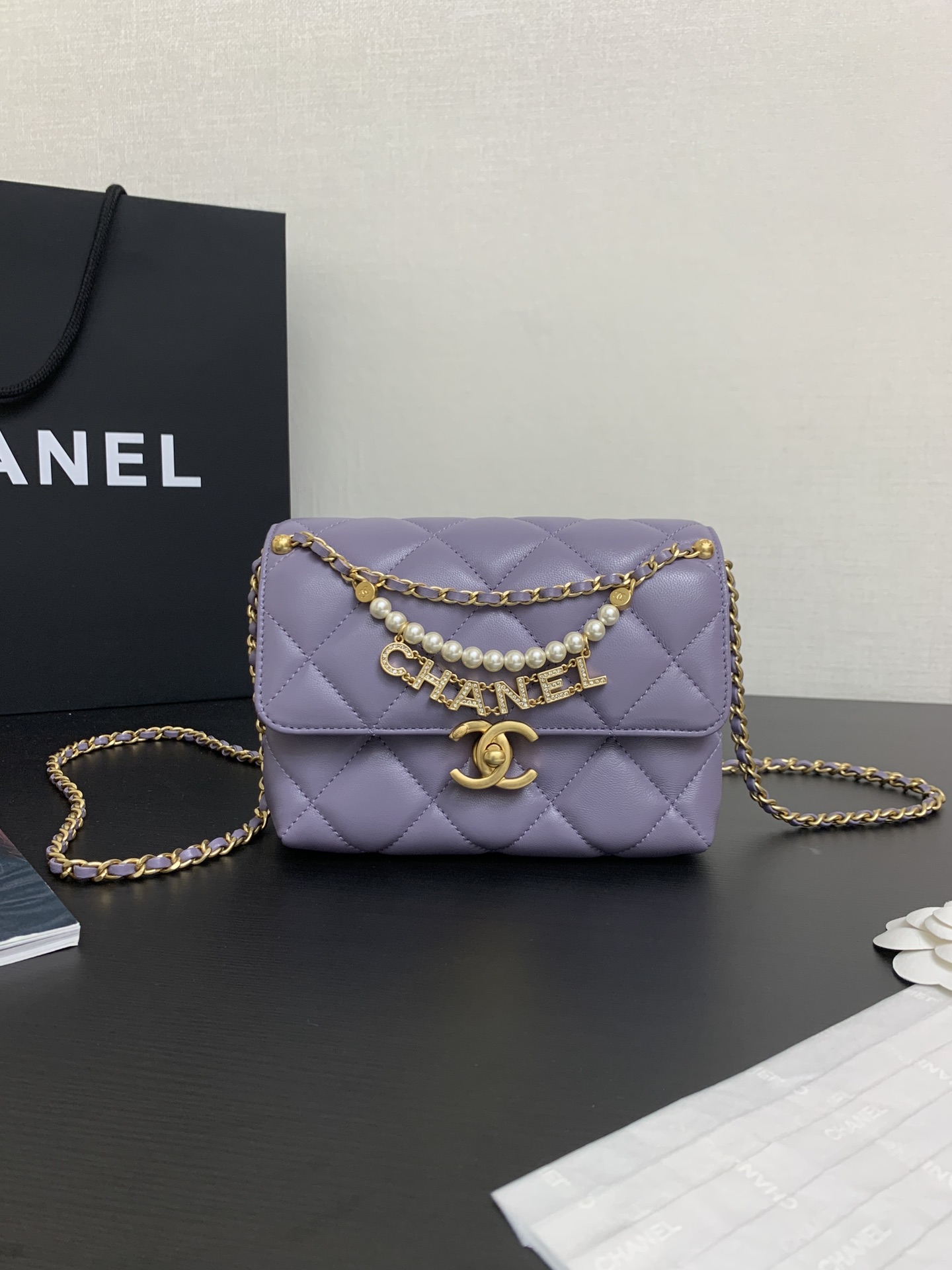 CHANEL CHANEL Shiny Lambskin Quilted Mini Pear