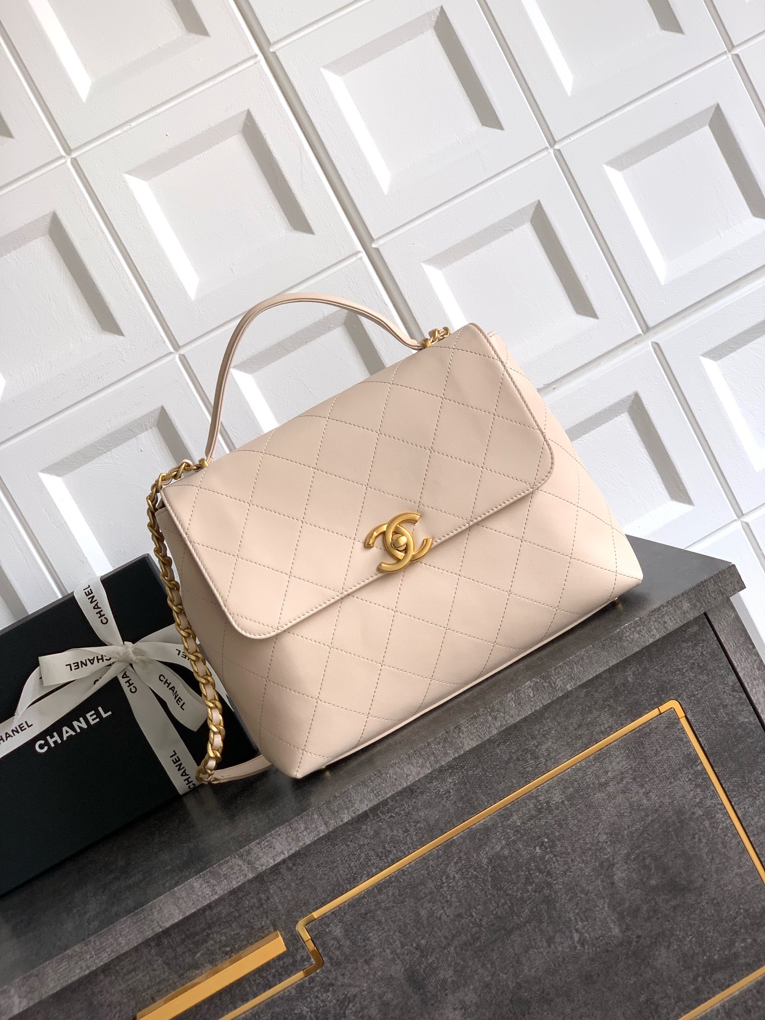 Chanel Quilted Top Handle Flap Bag – Pink Handle Bags,