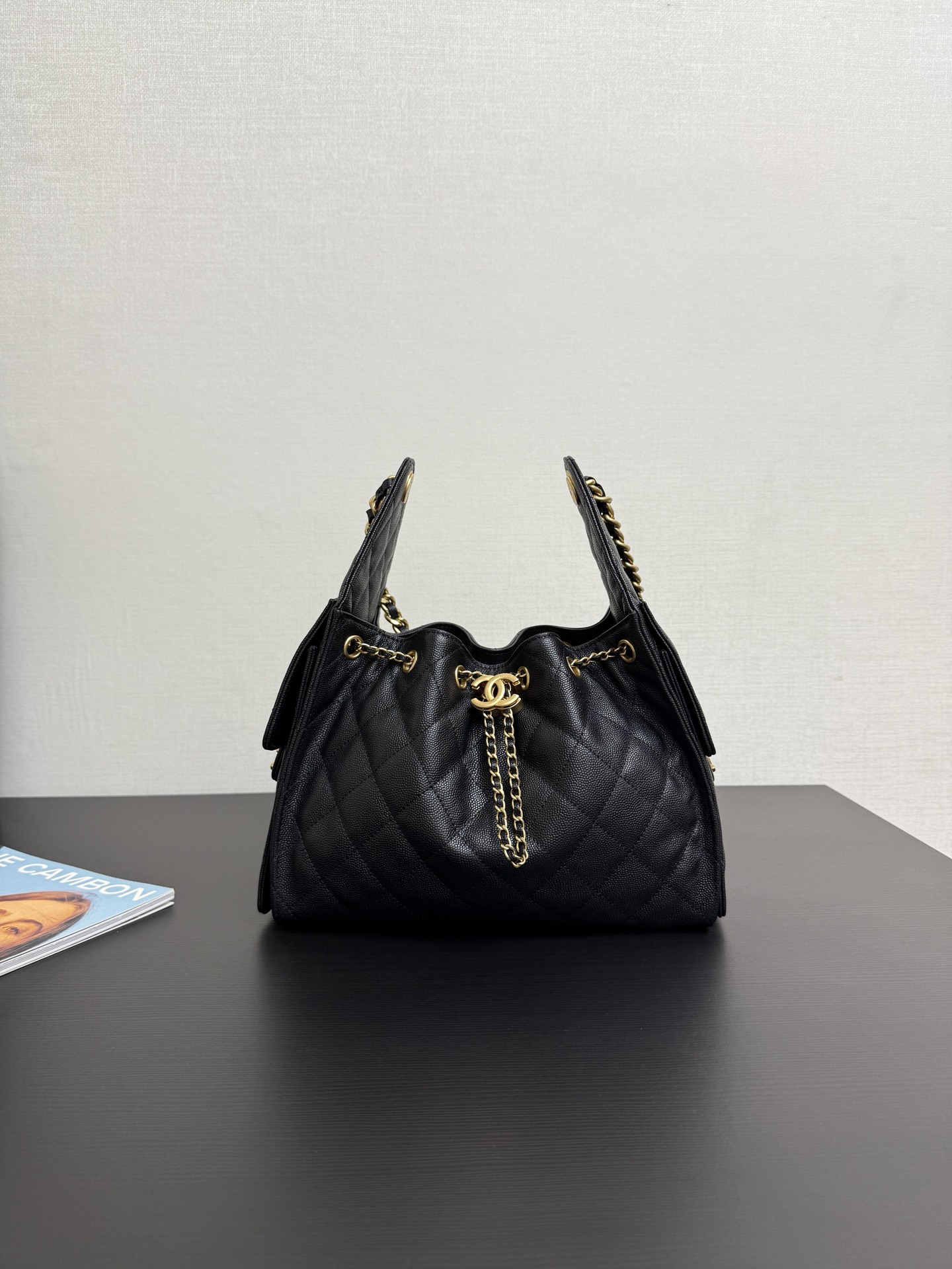CHANEL 25 Medium Handbag   Grained Calfskin & Gold-Tone Metal  Black