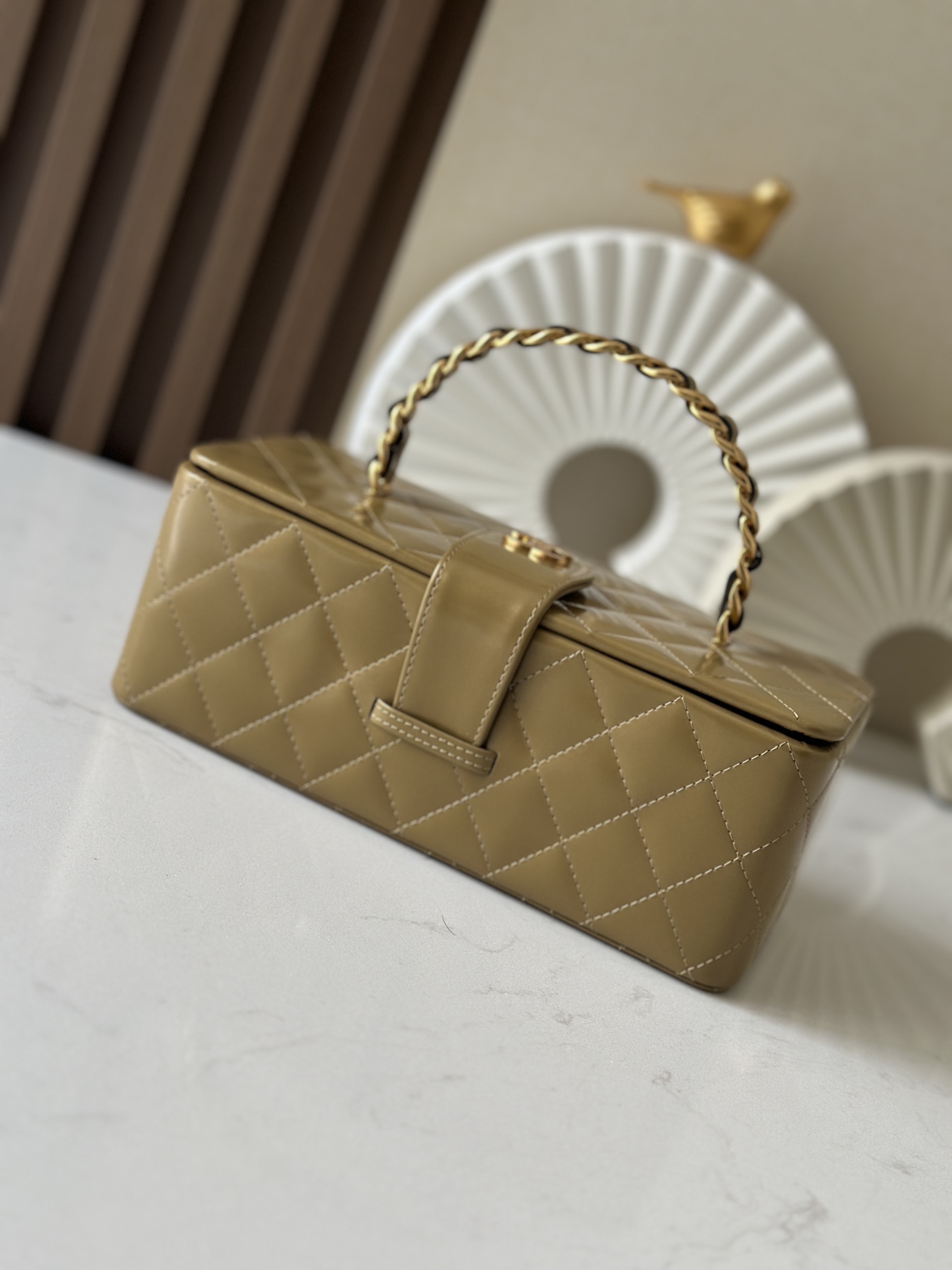 CHANEL Pre-Owned 1995 CC diamond-quilted Vanity Bag
