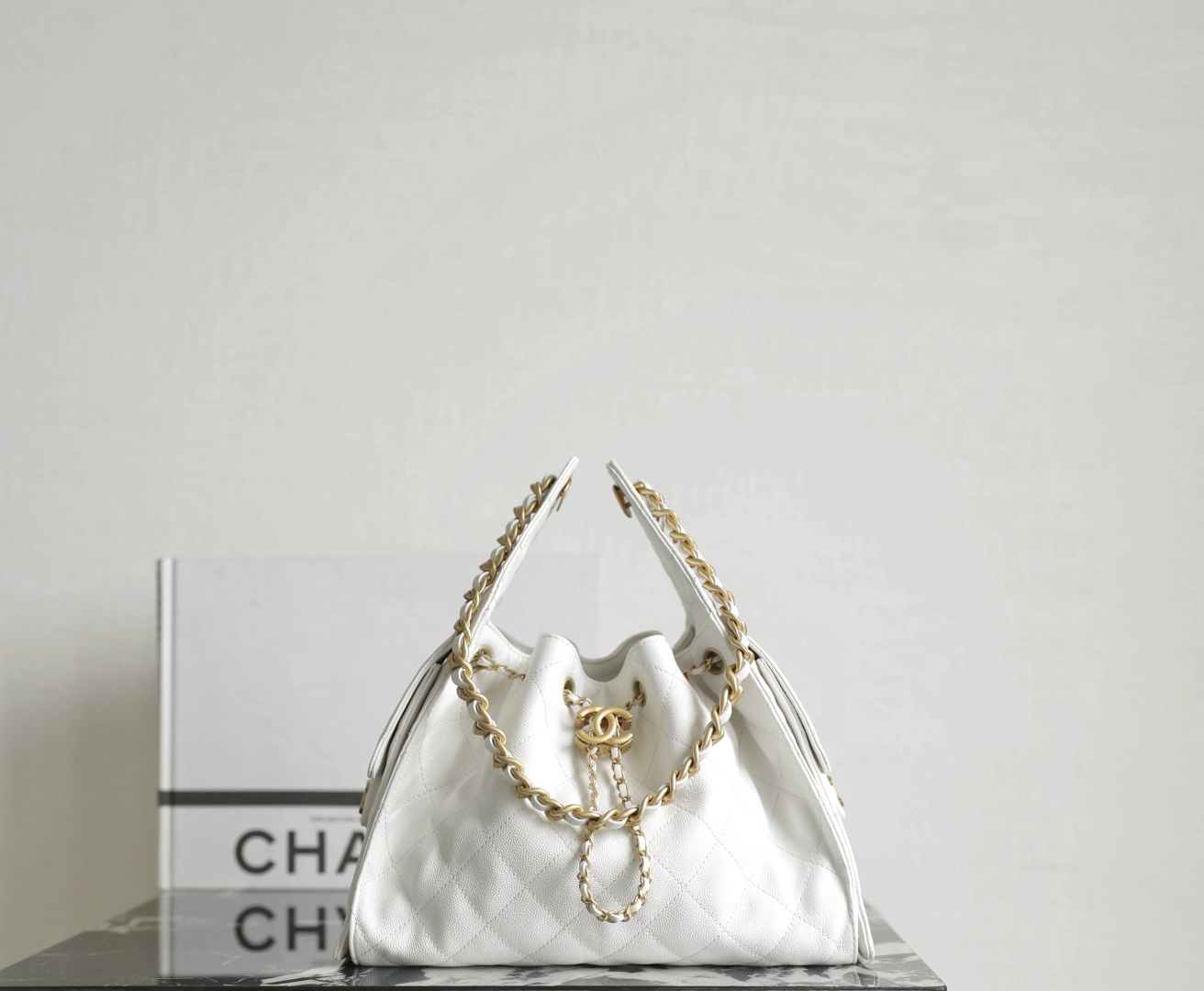 Chanel Chanel 25 small handbag, Grained calfskin & gold-tone white