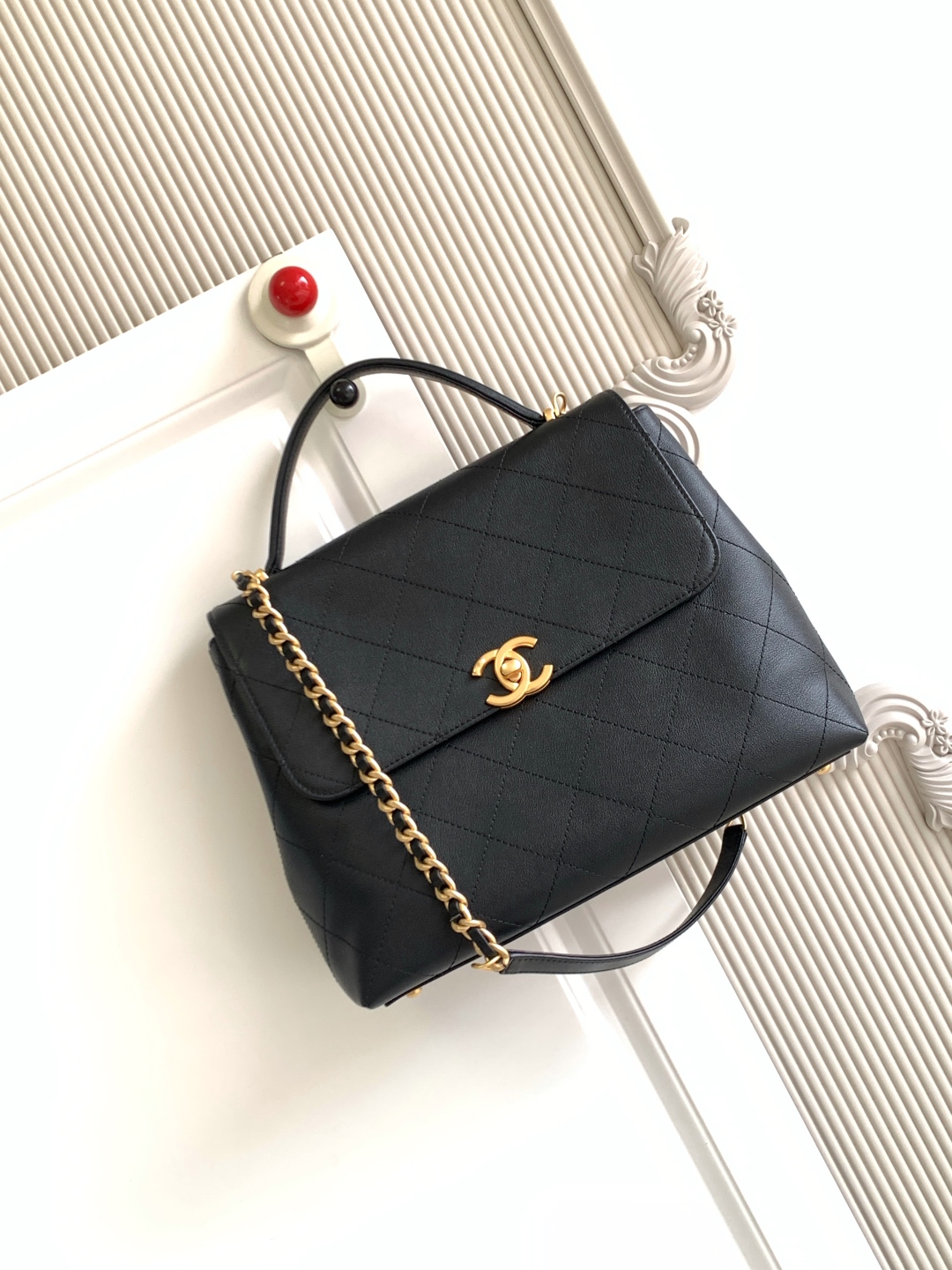 Maxi flap bag with top handle, Calfskin & gold-tone metal,black