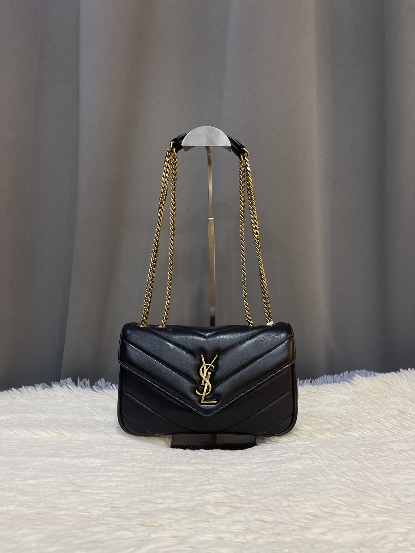 Saint Laurent Loulou Small Chain Bag ‘Black’Saint Laurent
