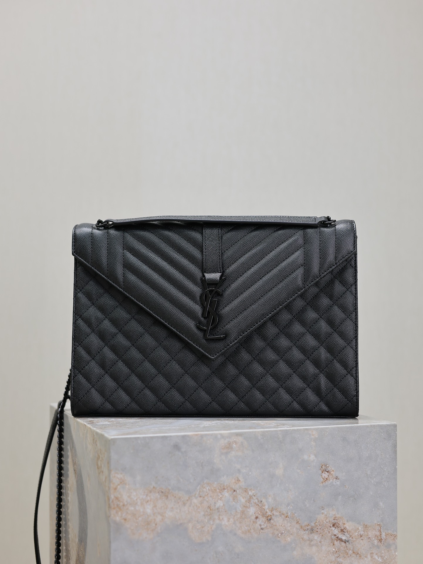 Saint Laurent Medium Grain de Poudre Matelassé Triquilt Monogram Envelope Bag –