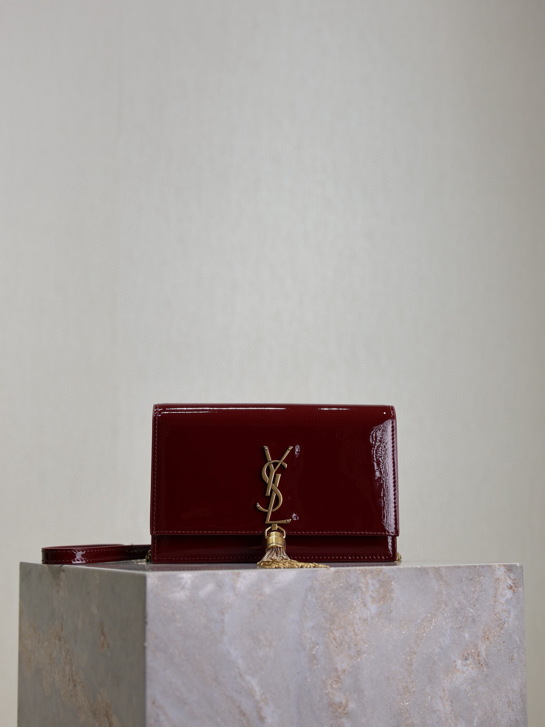 Saint Laurent Cassandre Phone Case | Red