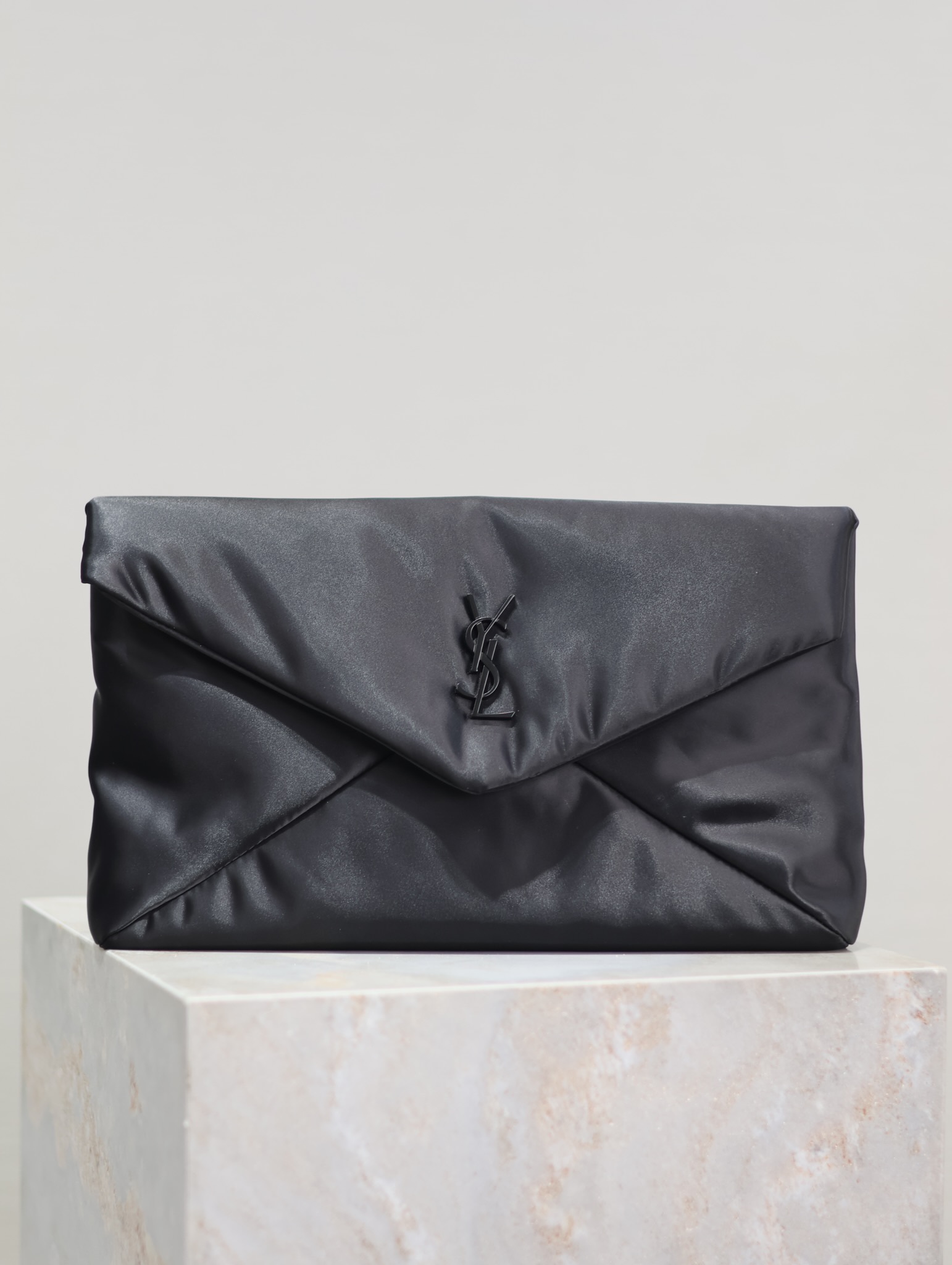 Saint Laurent CASSANDRE large envelope pouch in nylon | Saint Laurent