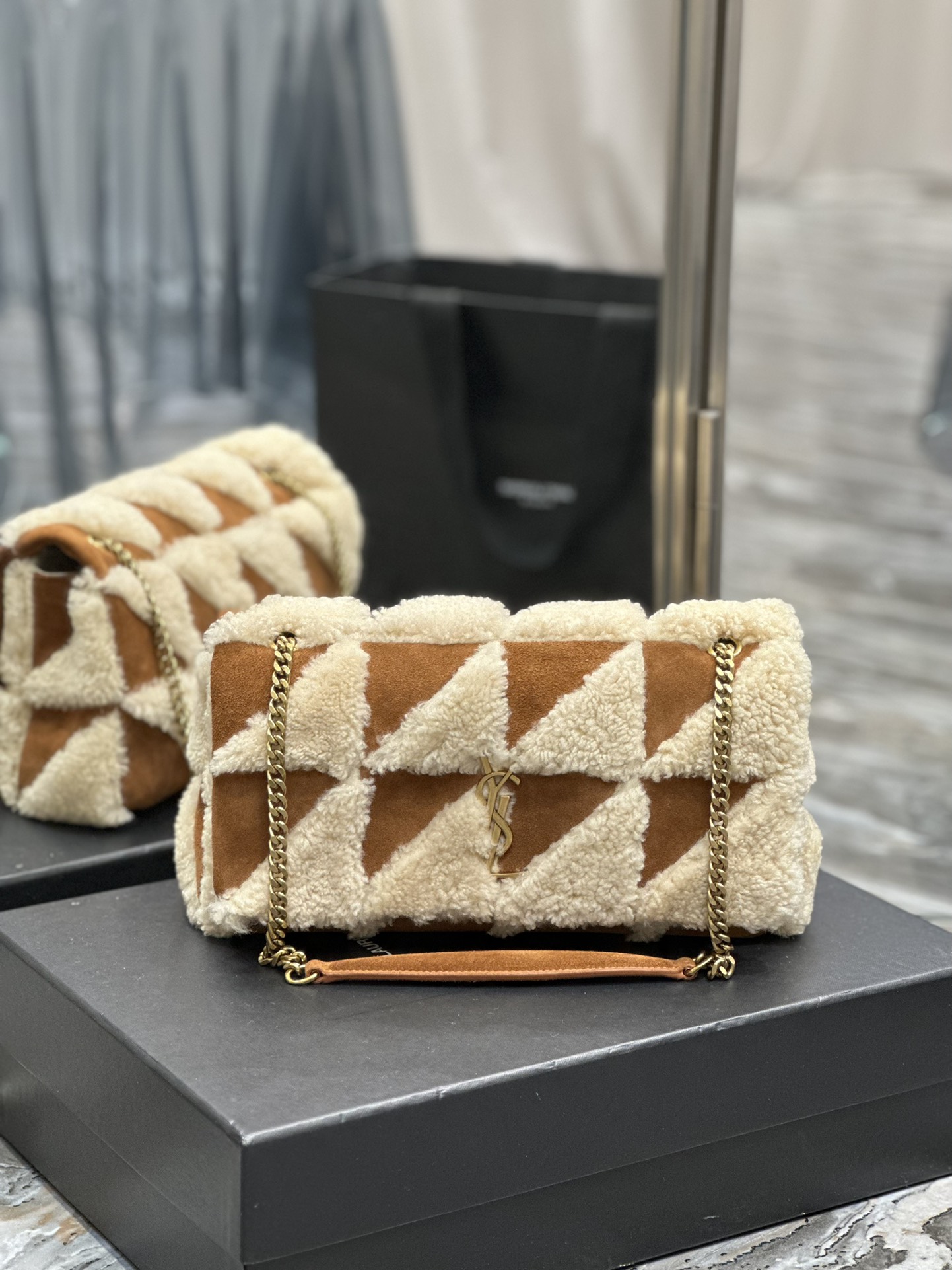 SAINT LAURENT Jamie Medium Suede And Shearling Shoulder Bag in Tan
